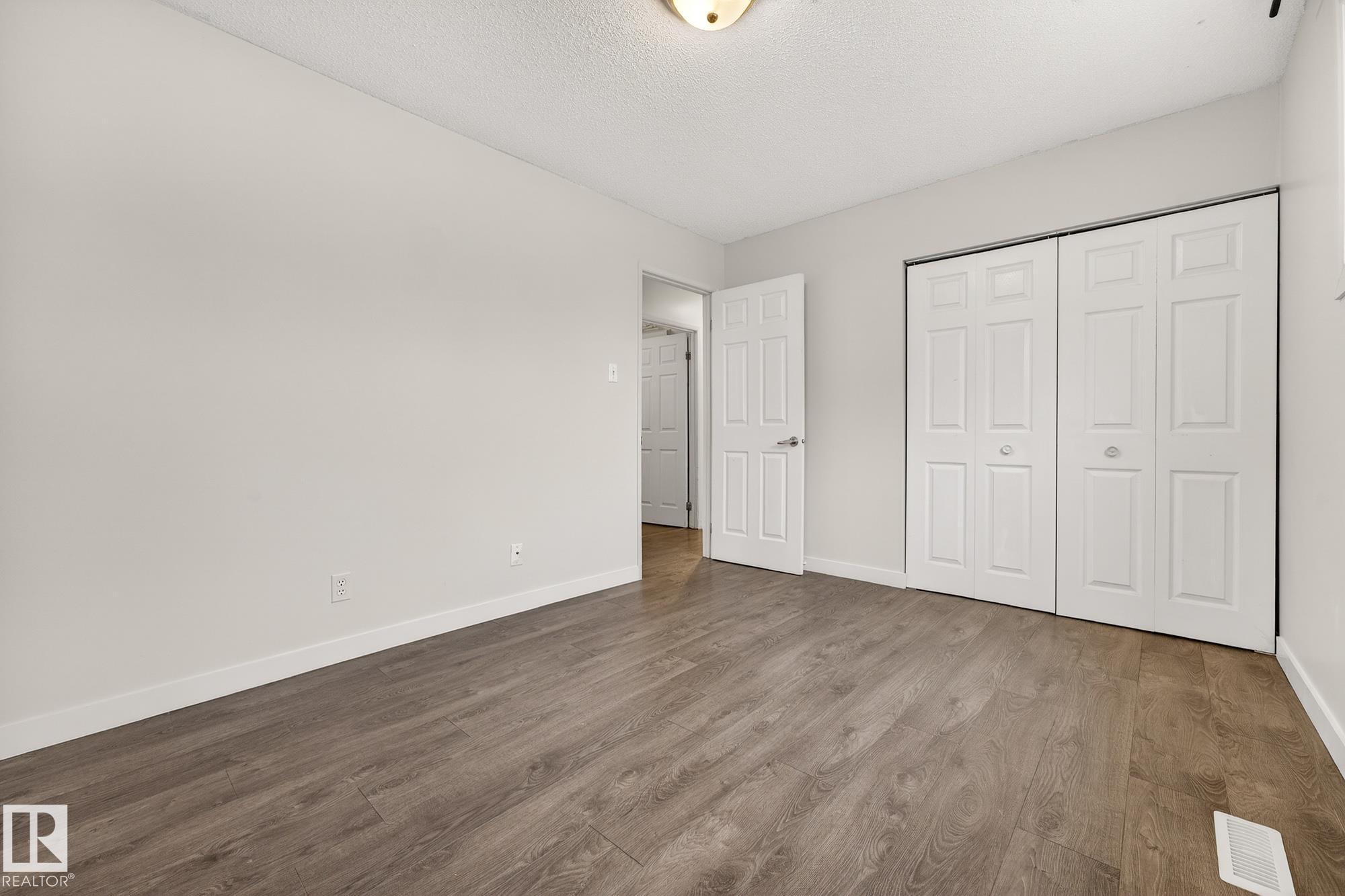 Photo 11 at 1414 Lakewood Road W NW, Tipaskan, Edmonton