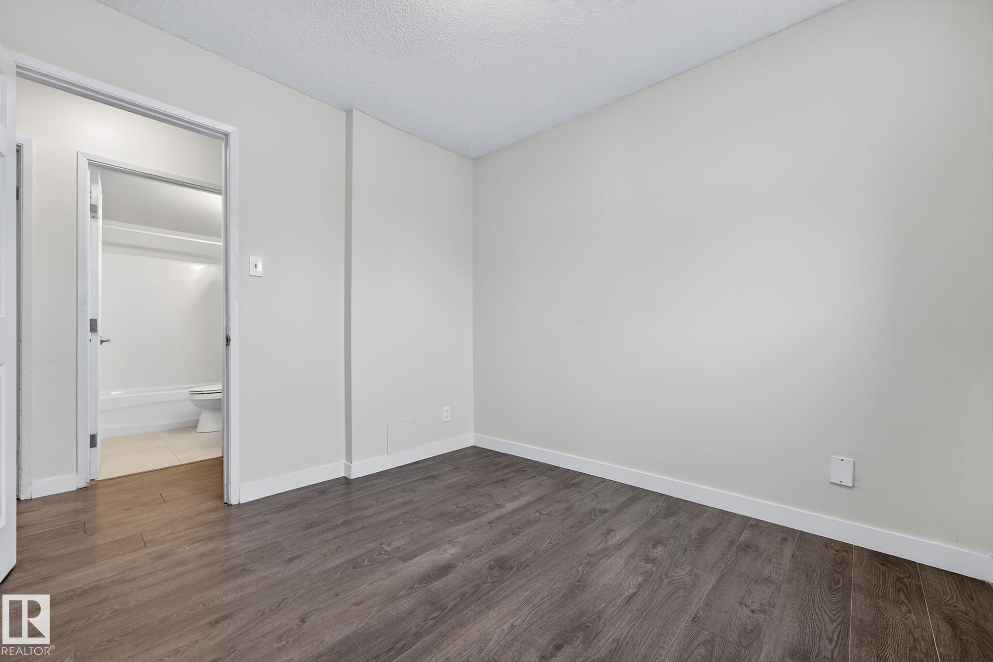 Photo 13 at 1414 Lakewood Road W NW, Tipaskan, Edmonton