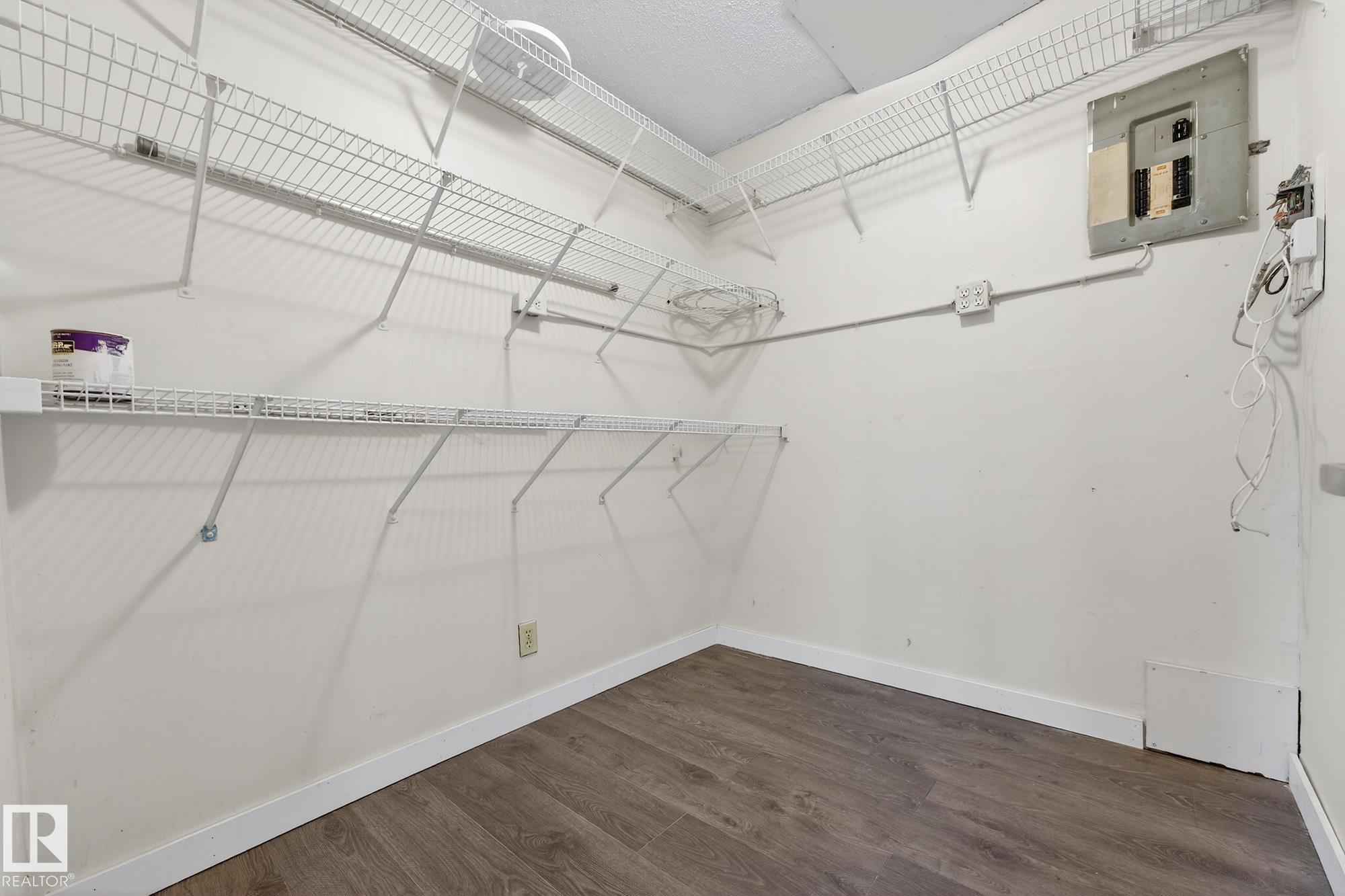 Photo 18 at 1414 Lakewood Road W NW, Tipaskan, Edmonton