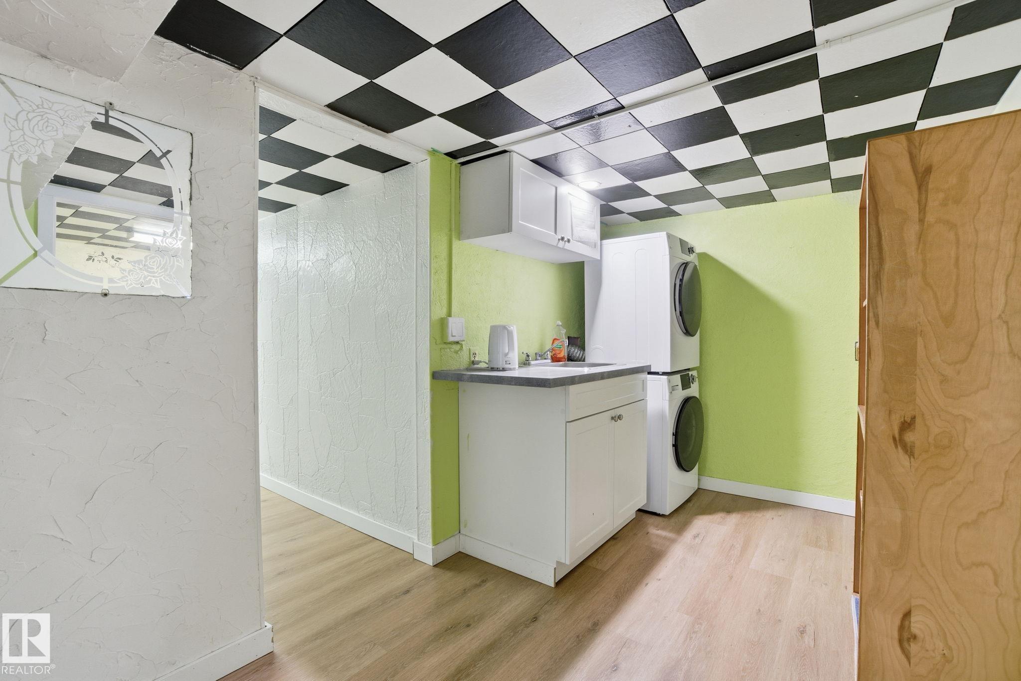 Photo 30 at 11514 92 Street NW, Alberta Avenue, Edmonton