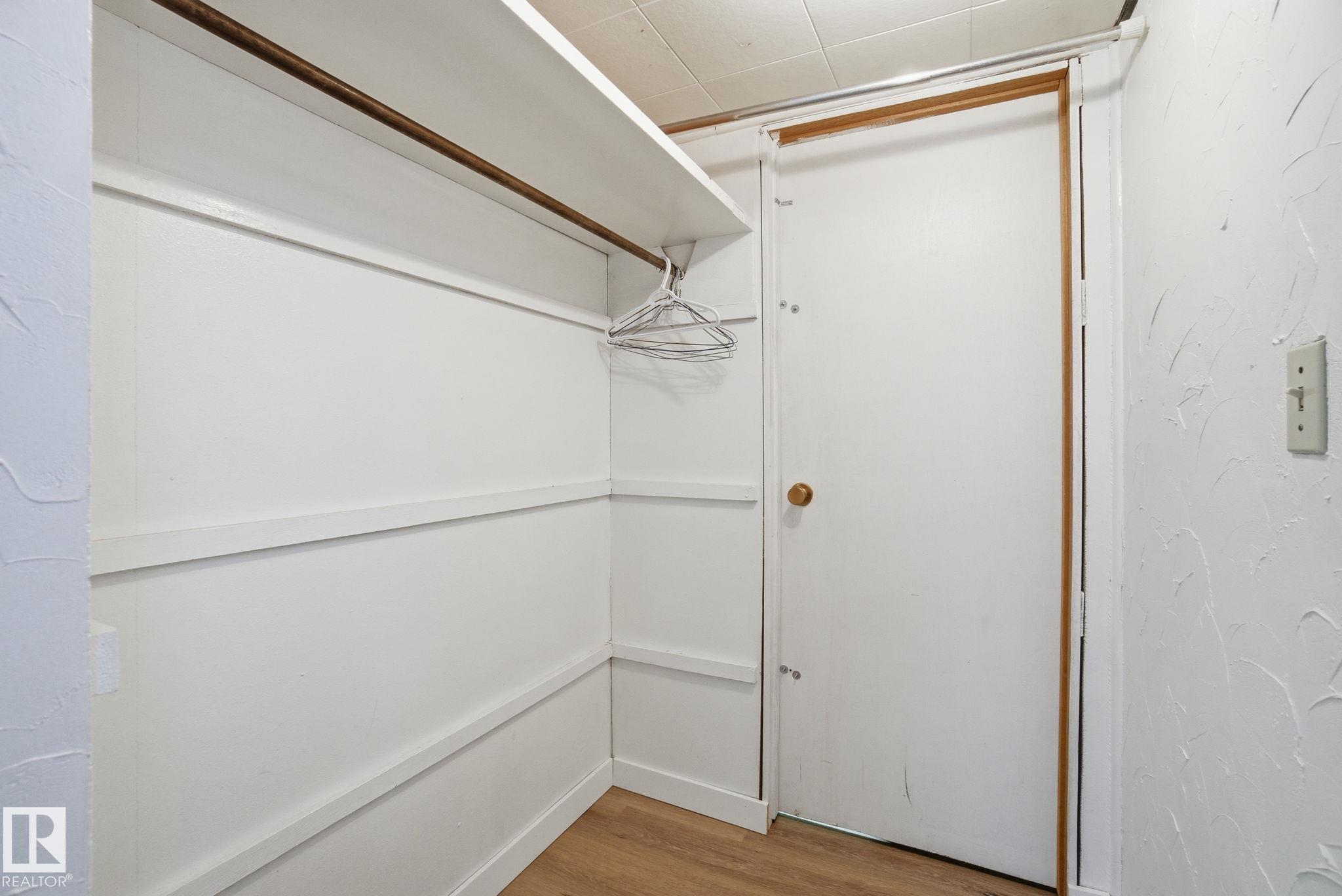 Photo 36 at 11514 92 Street NW, Alberta Avenue, Edmonton