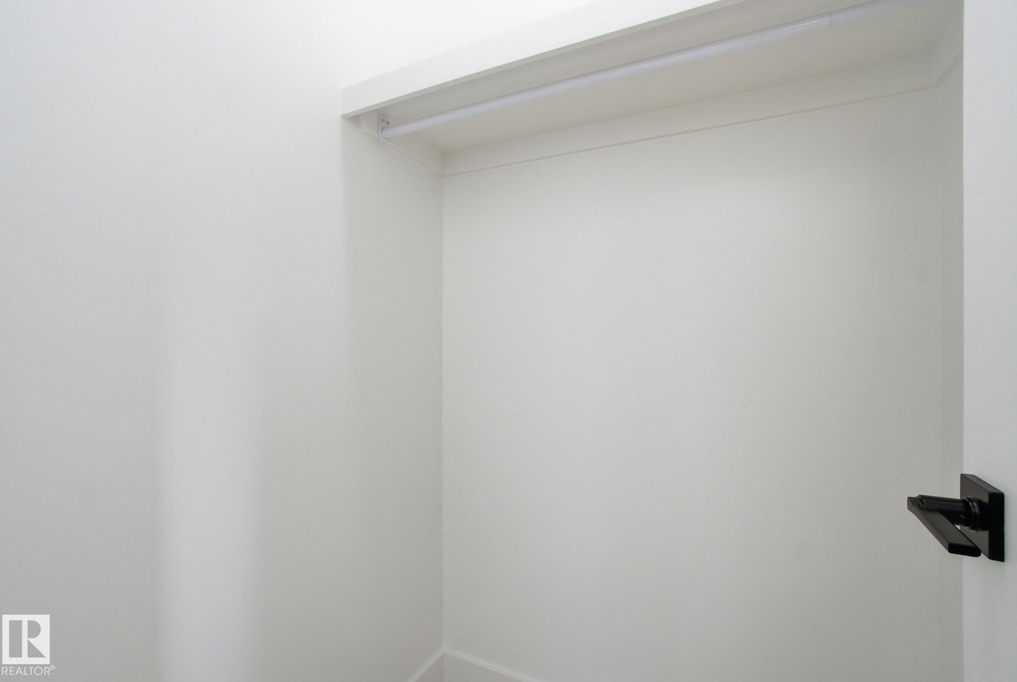 Photo 18 at 7605 92 Avenue NW, Holyrood, Edmonton