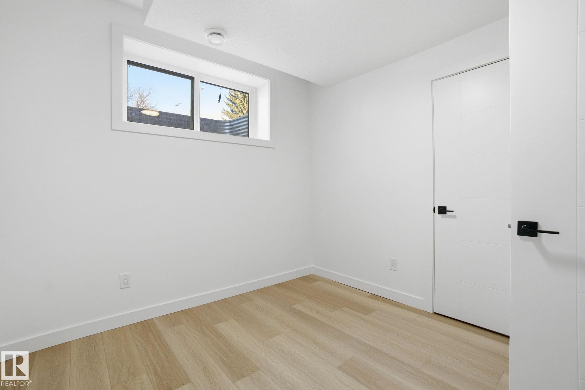 Photo 44 at 7605 92 Avenue NW, Holyrood, Edmonton