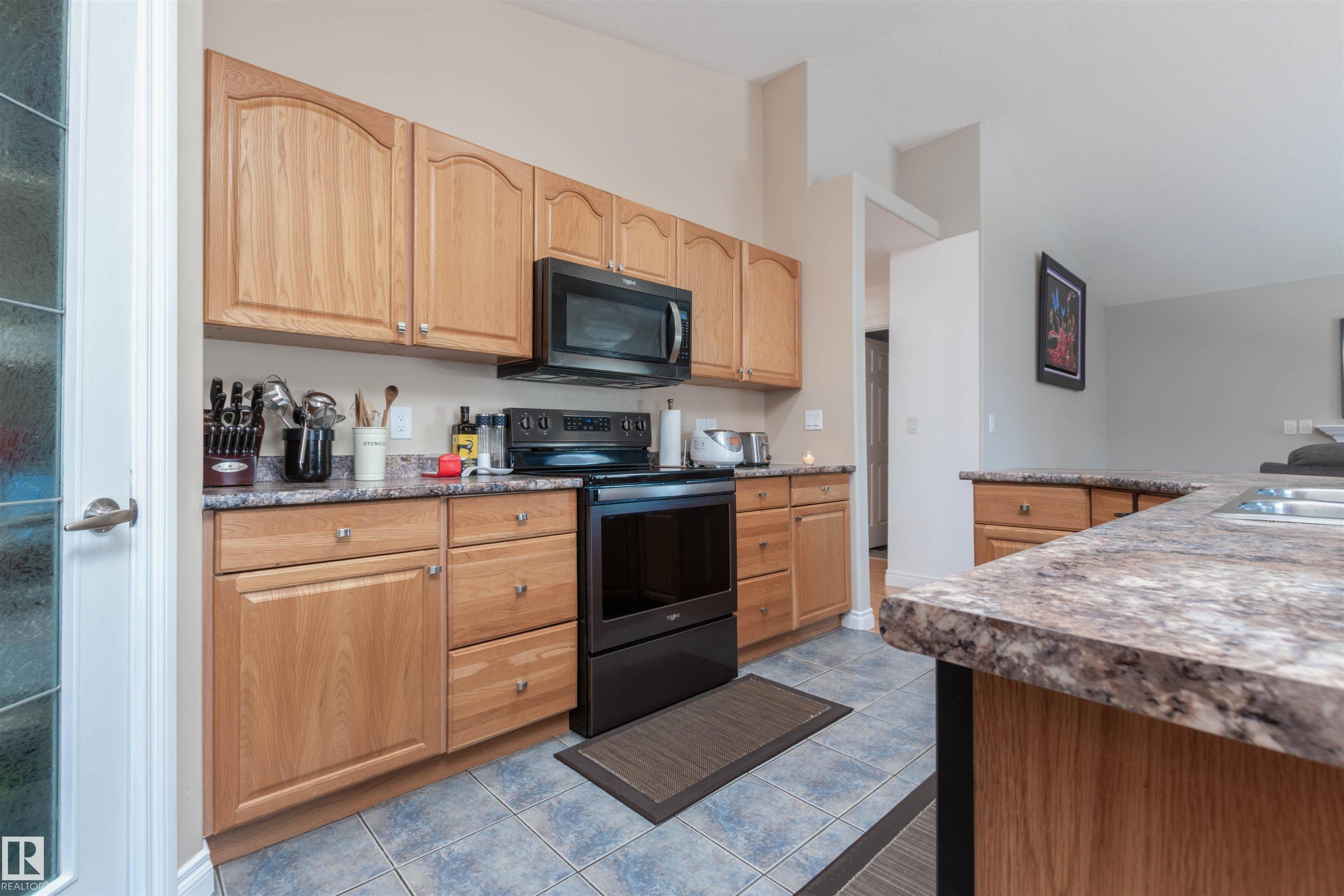 Photo 21 at 16297 52 Street NW, Hollick-Kenyon, Edmonton