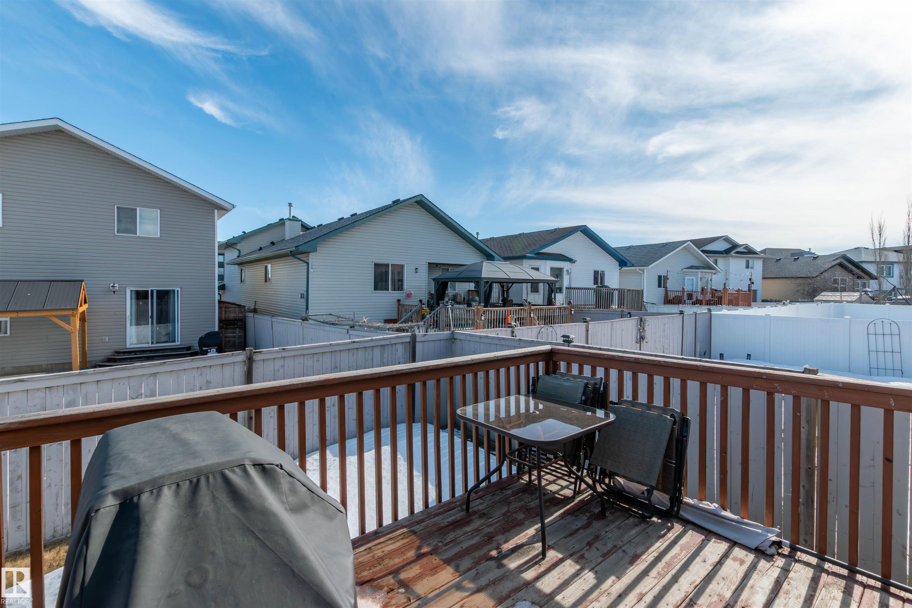 Photo 32 at 16297 52 Street NW, Hollick-Kenyon, Edmonton
