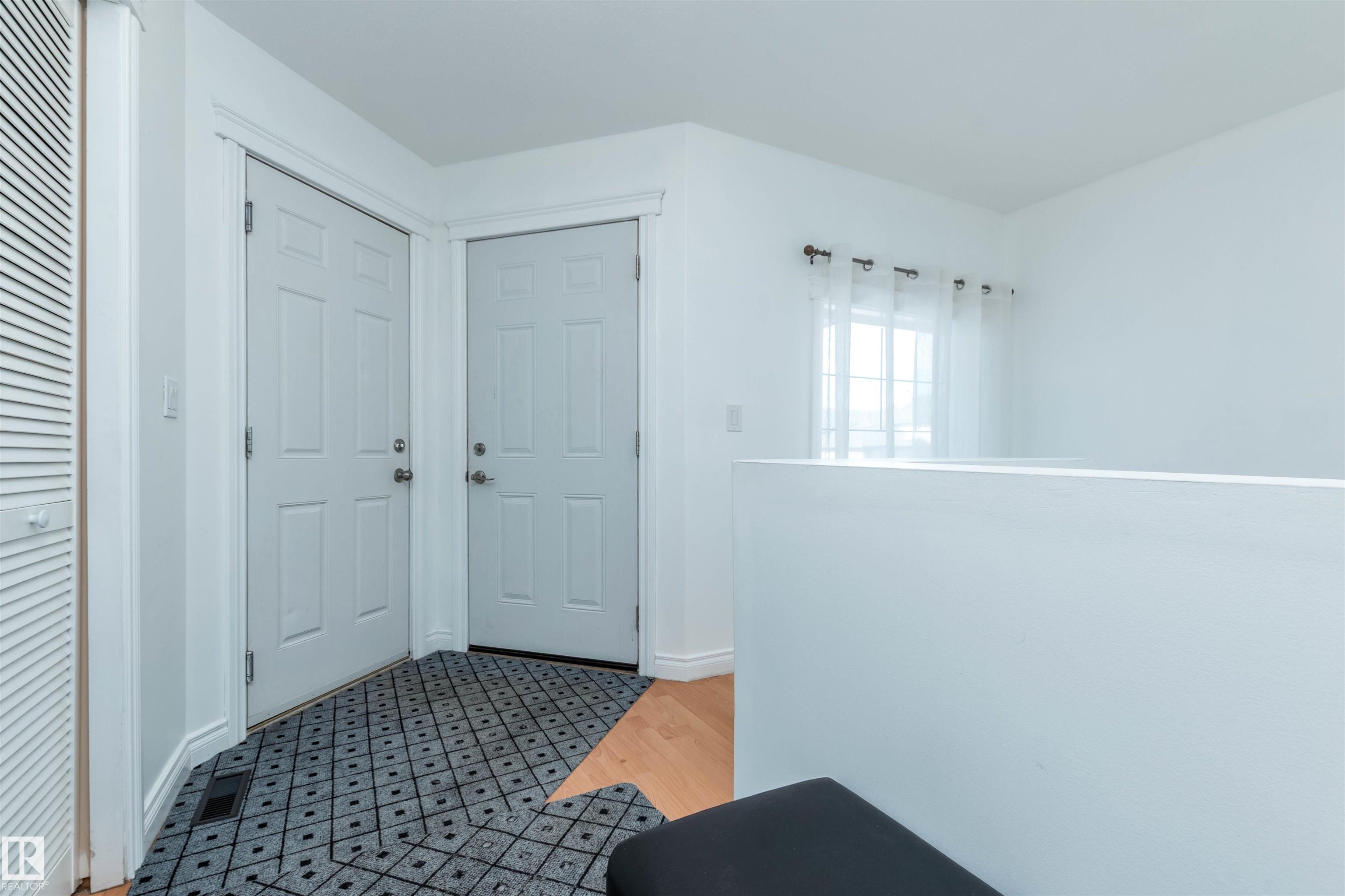 Photo 6 at 16297 52 Street NW, Hollick-Kenyon, Edmonton