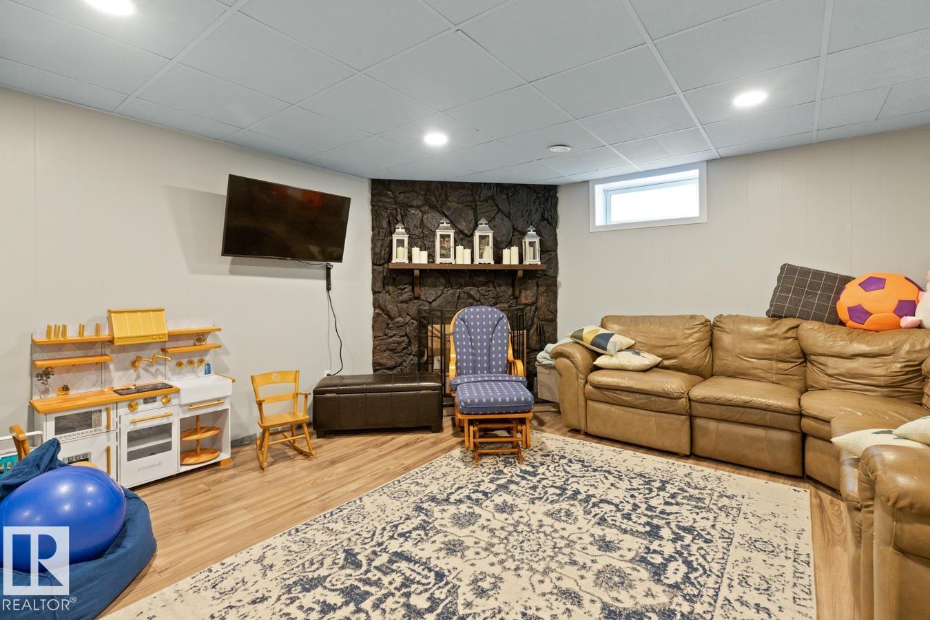 Photo 24 at 6 Applewood Road, Maplewood, Sherwood Park