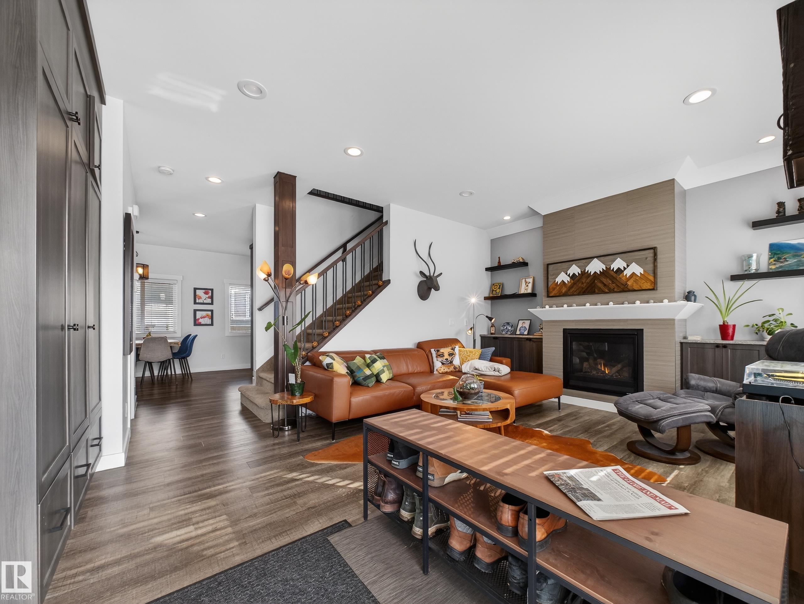 Photo 3 at 15222 105 Avenue NW, Canora, Edmonton