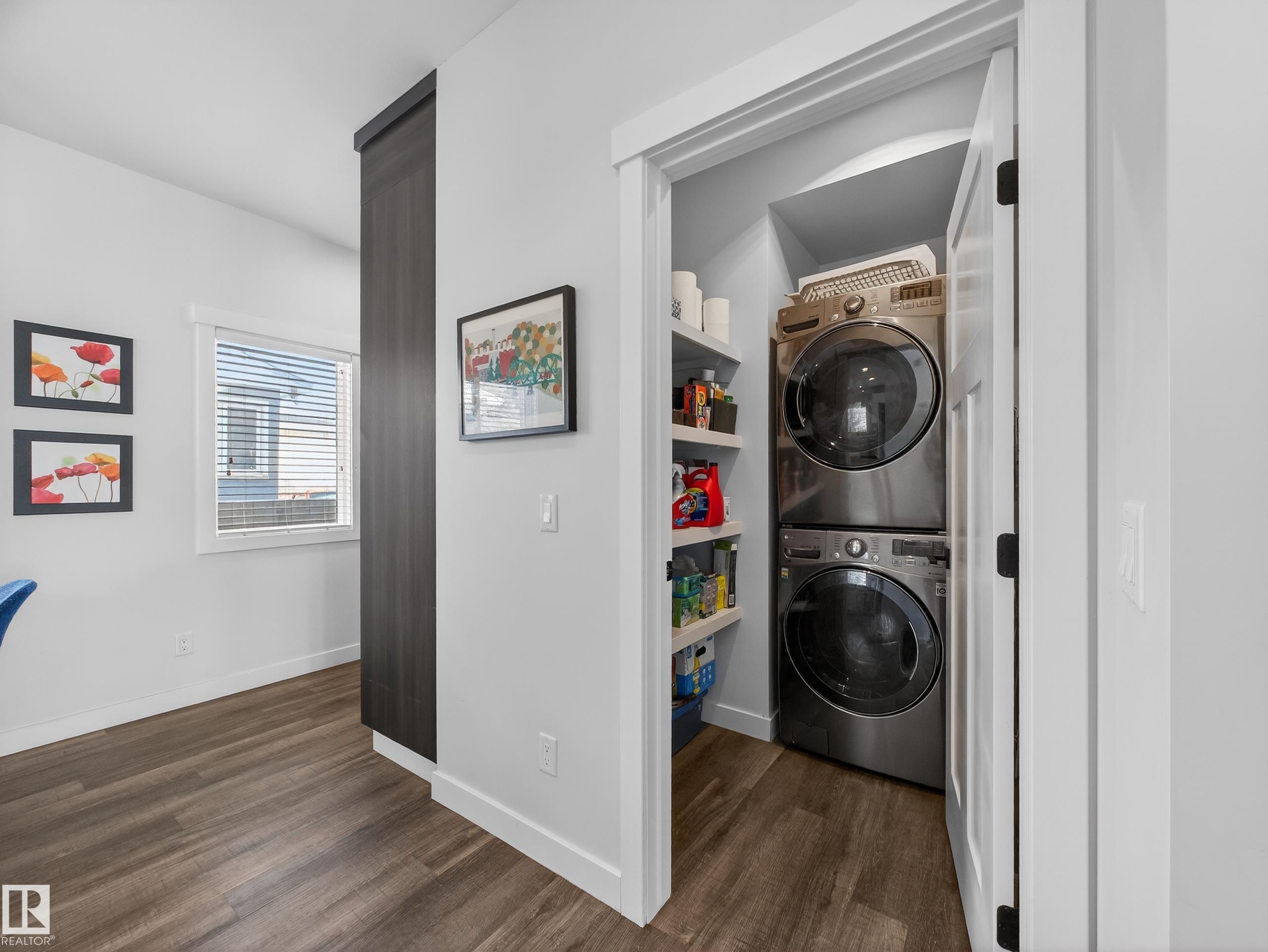 Photo 22 at 15222 105 Avenue NW, Canora, Edmonton