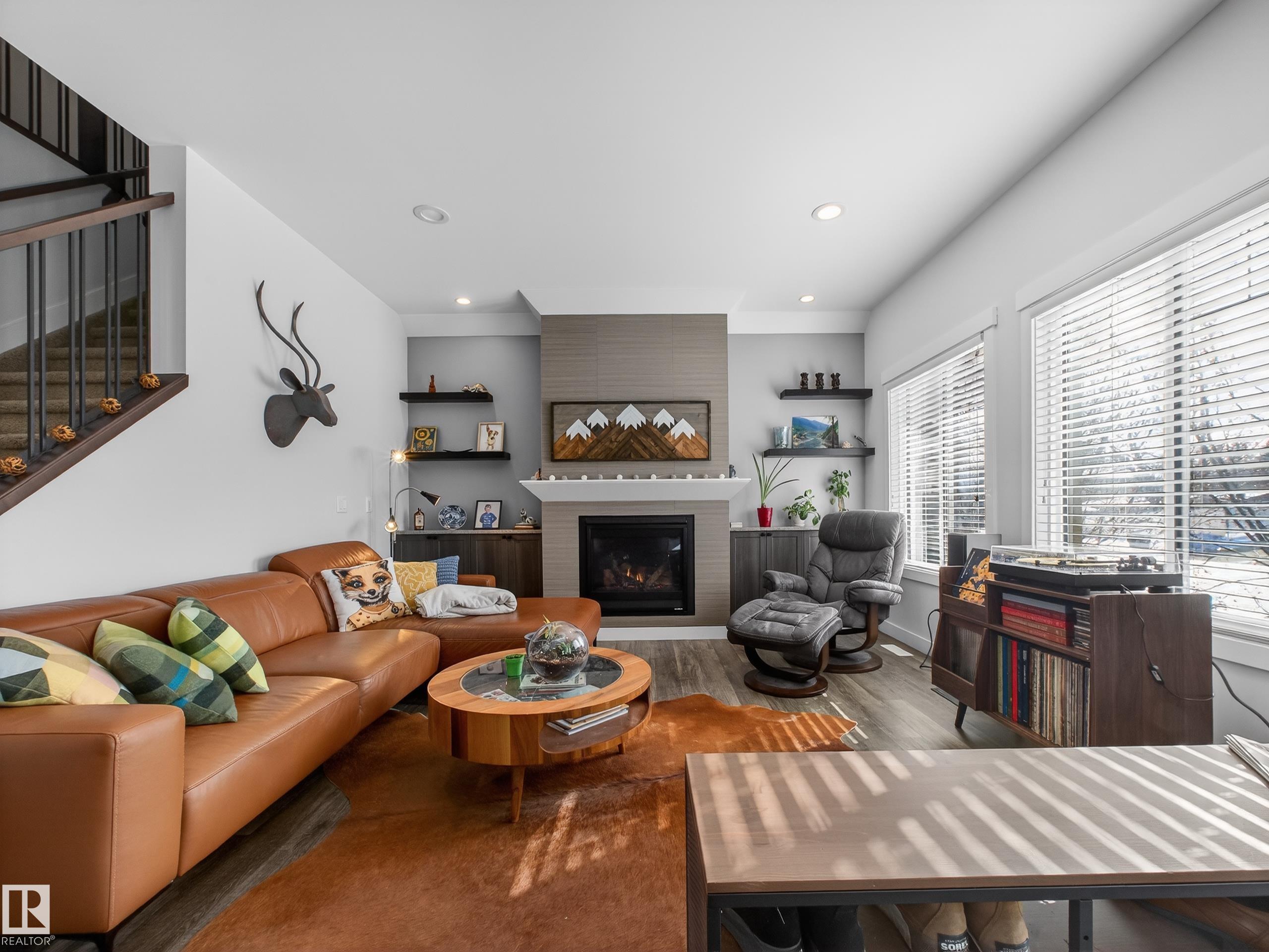 Photo 4 at 15222 105 Avenue NW, Canora, Edmonton