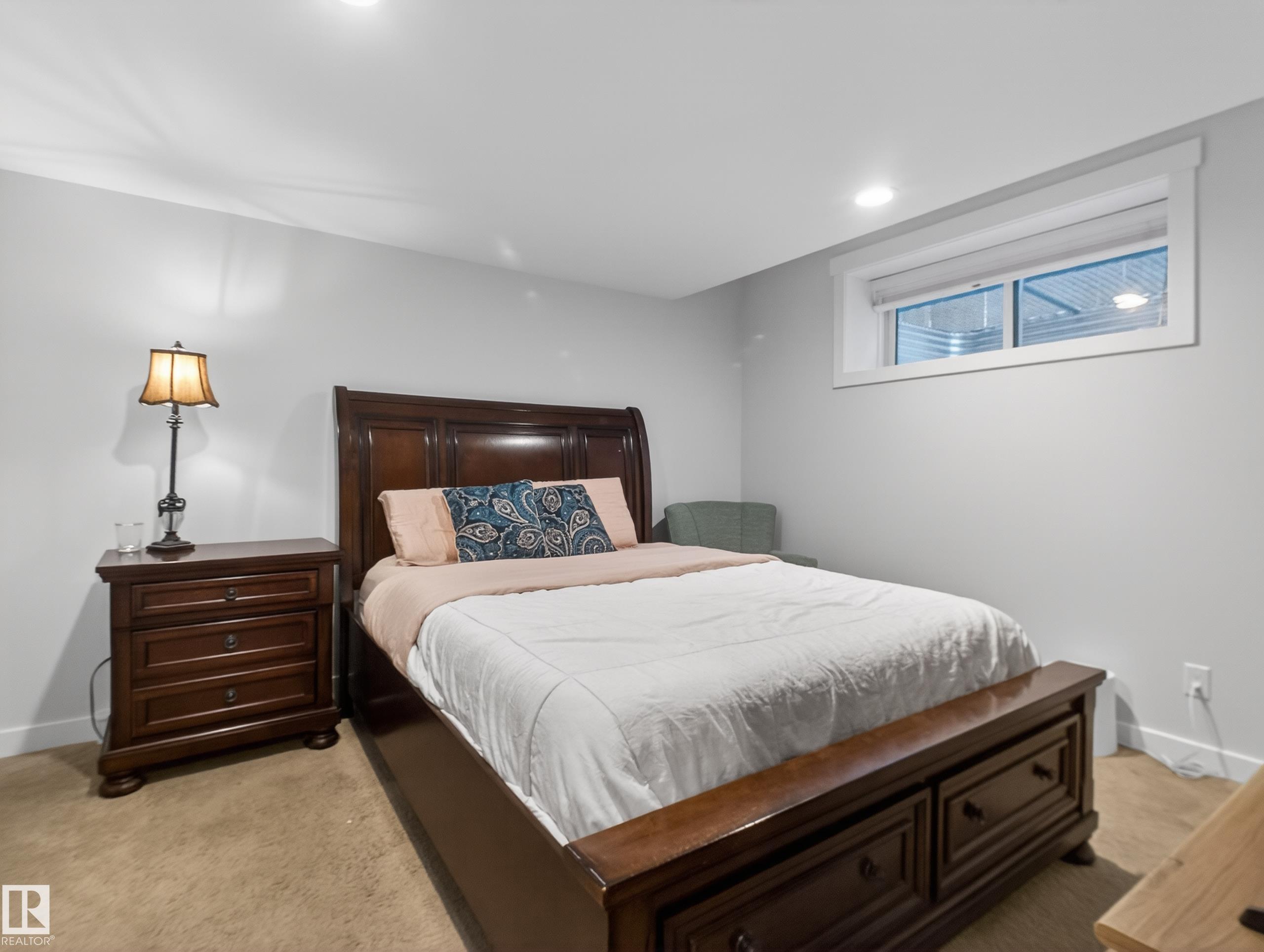 Photo 49 at 15222 105 Avenue NW, Canora, Edmonton