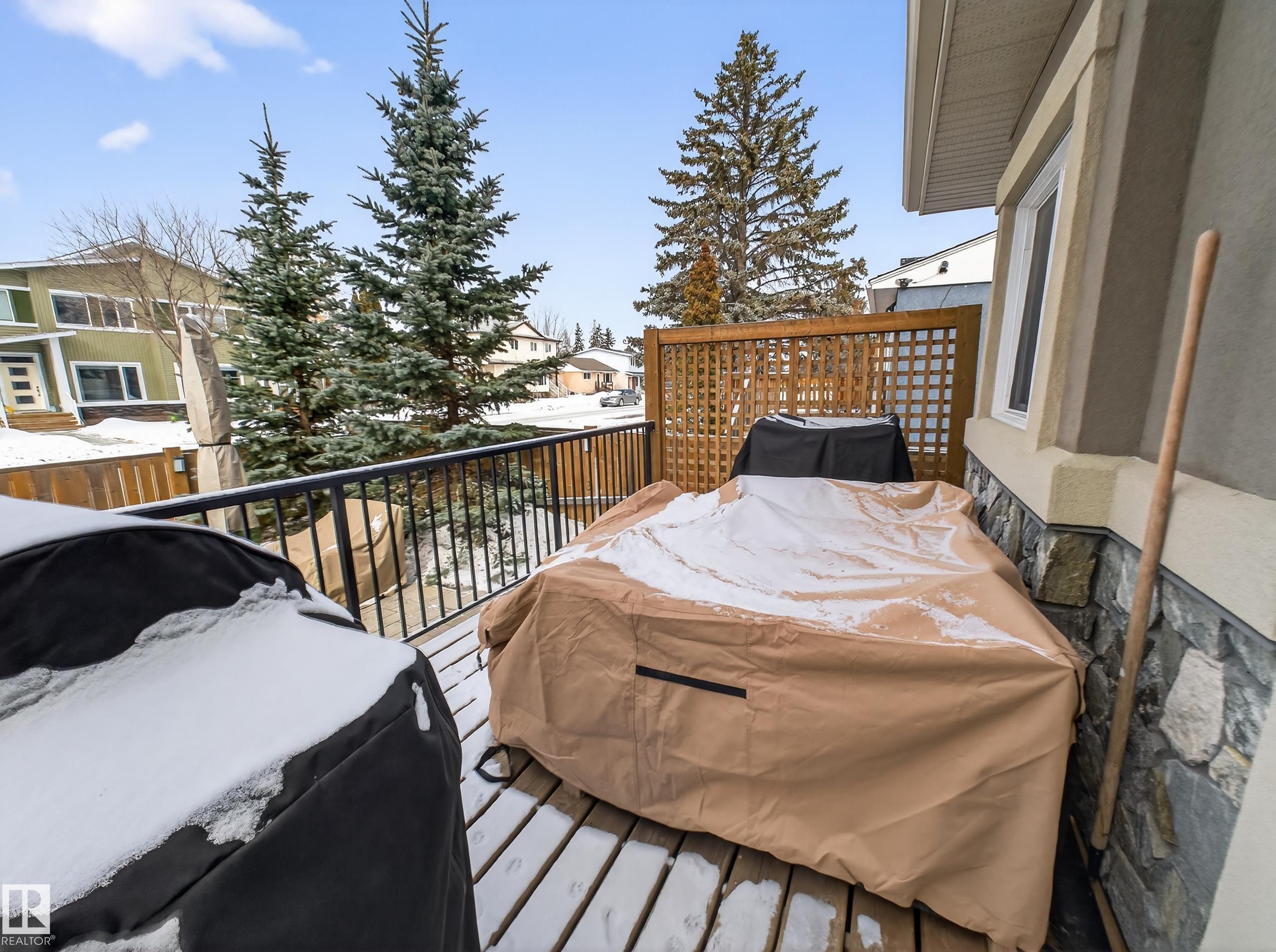 Photo 57 at 15222 105 Avenue NW, Canora, Edmonton