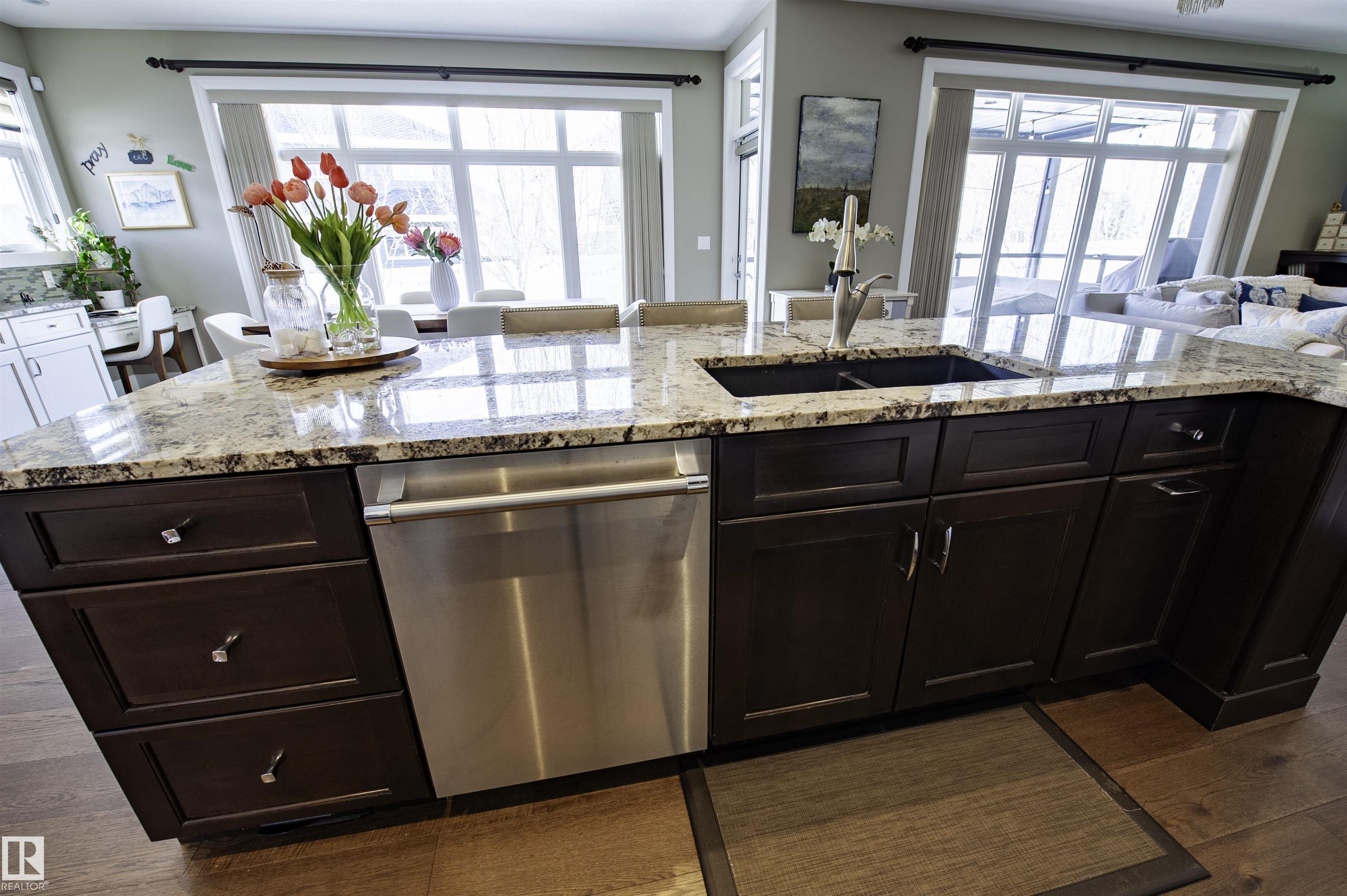 Photo 17 at 2525 Cameron Ravine Landing NW, Cameron Heights, Edmonton