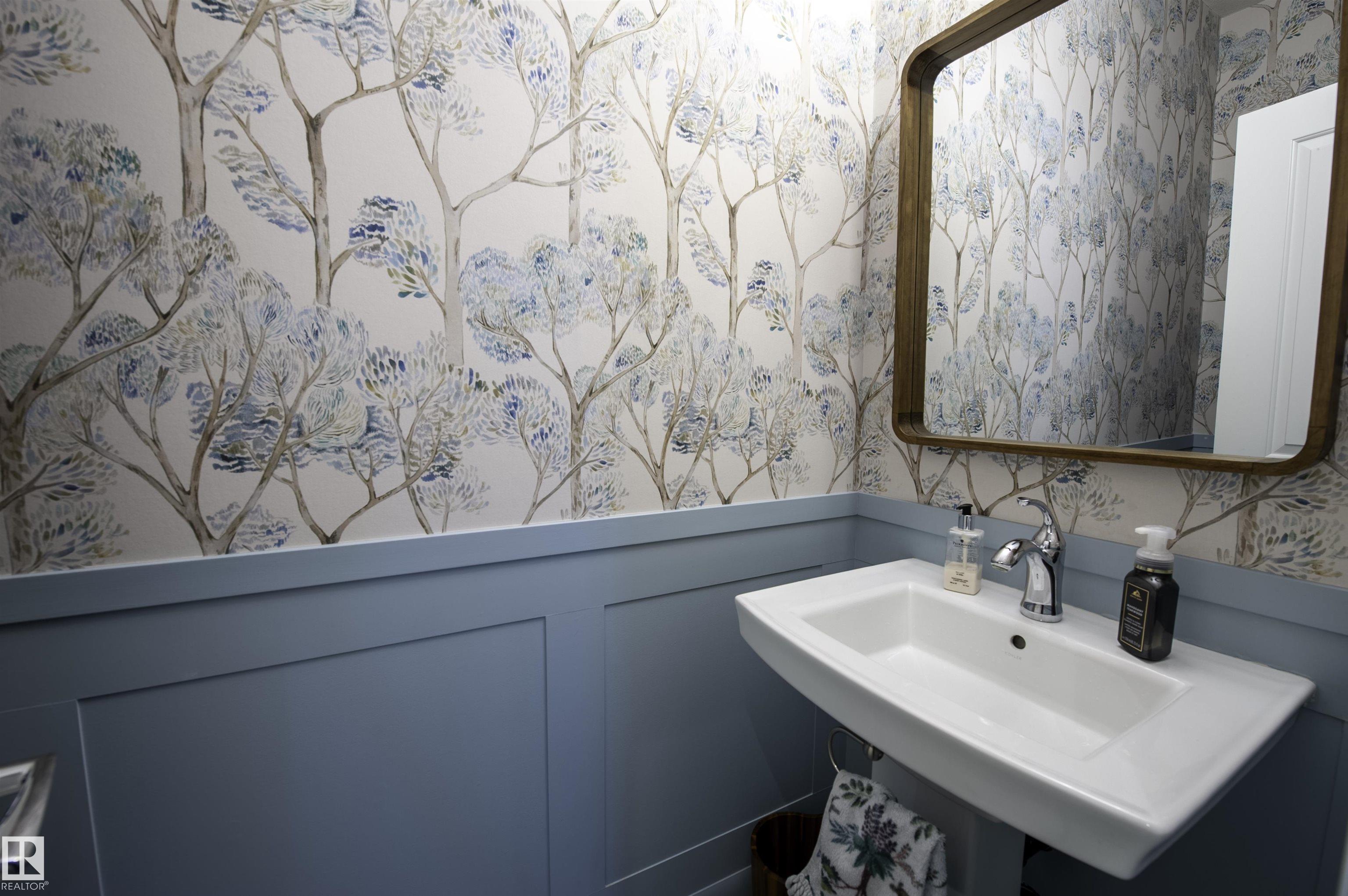 Photo 22 at 2525 Cameron Ravine Landing NW, Cameron Heights, Edmonton