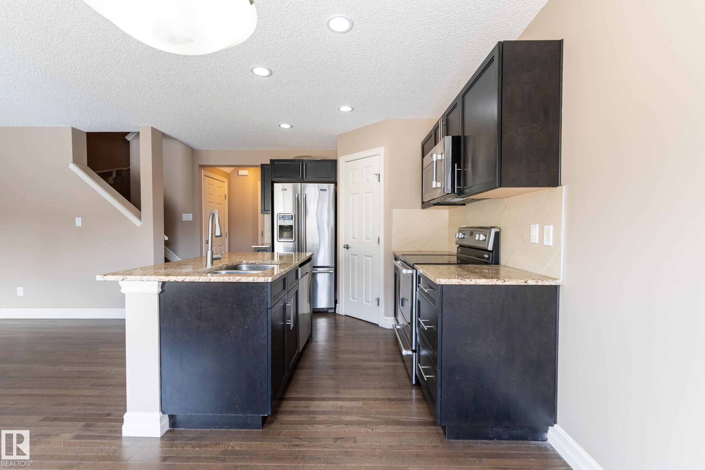 Photo 12 at 1118 162 Street SW, Glenridding Heights, Edmonton