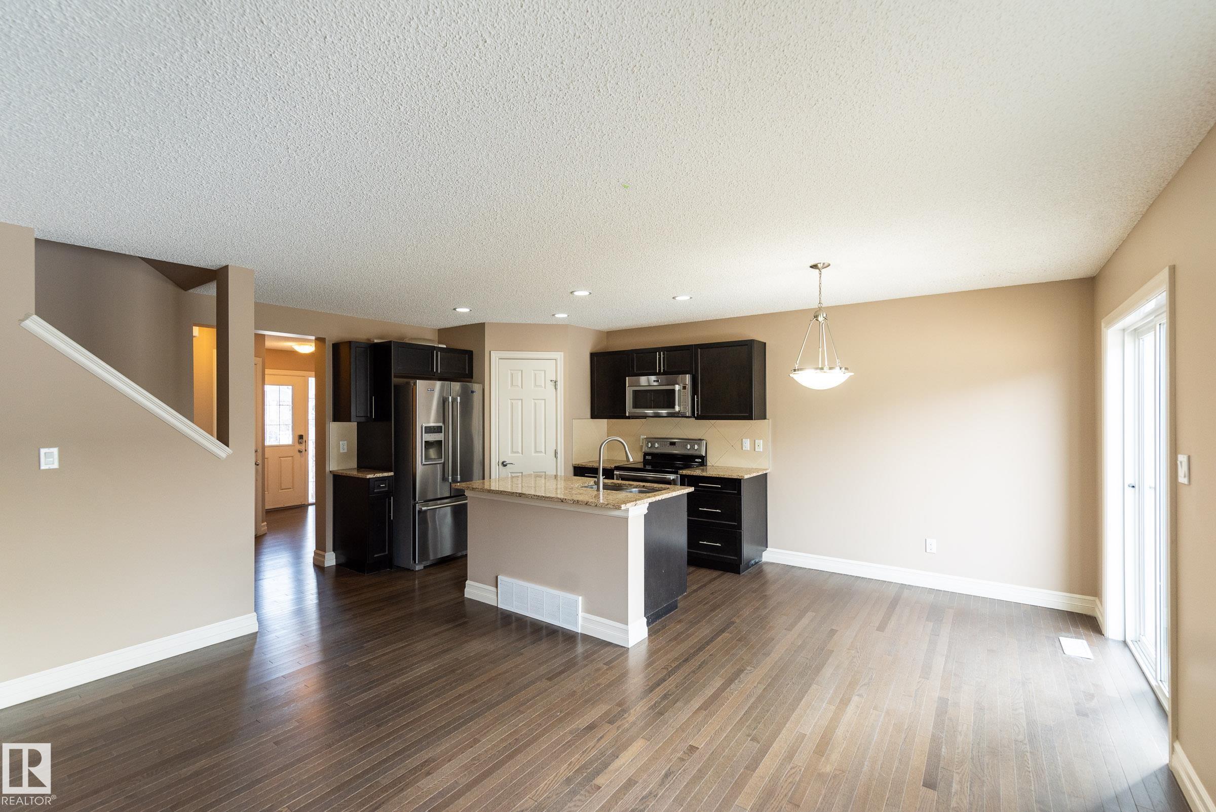 Photo 9 at 1118 162 Street SW, Glenridding Heights, Edmonton