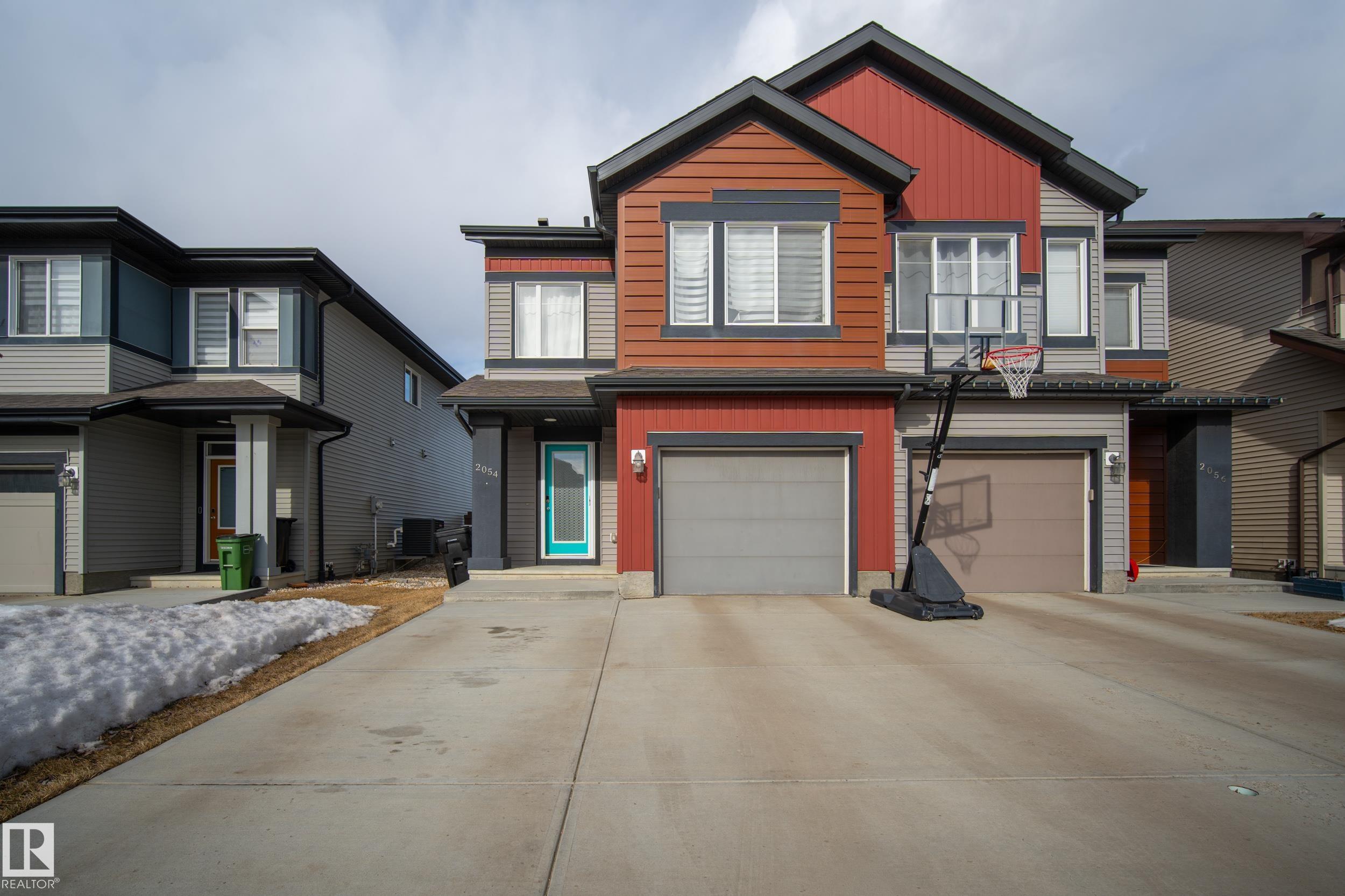 Photo 3 at 2054 Price Landing SW, Paisley, Edmonton