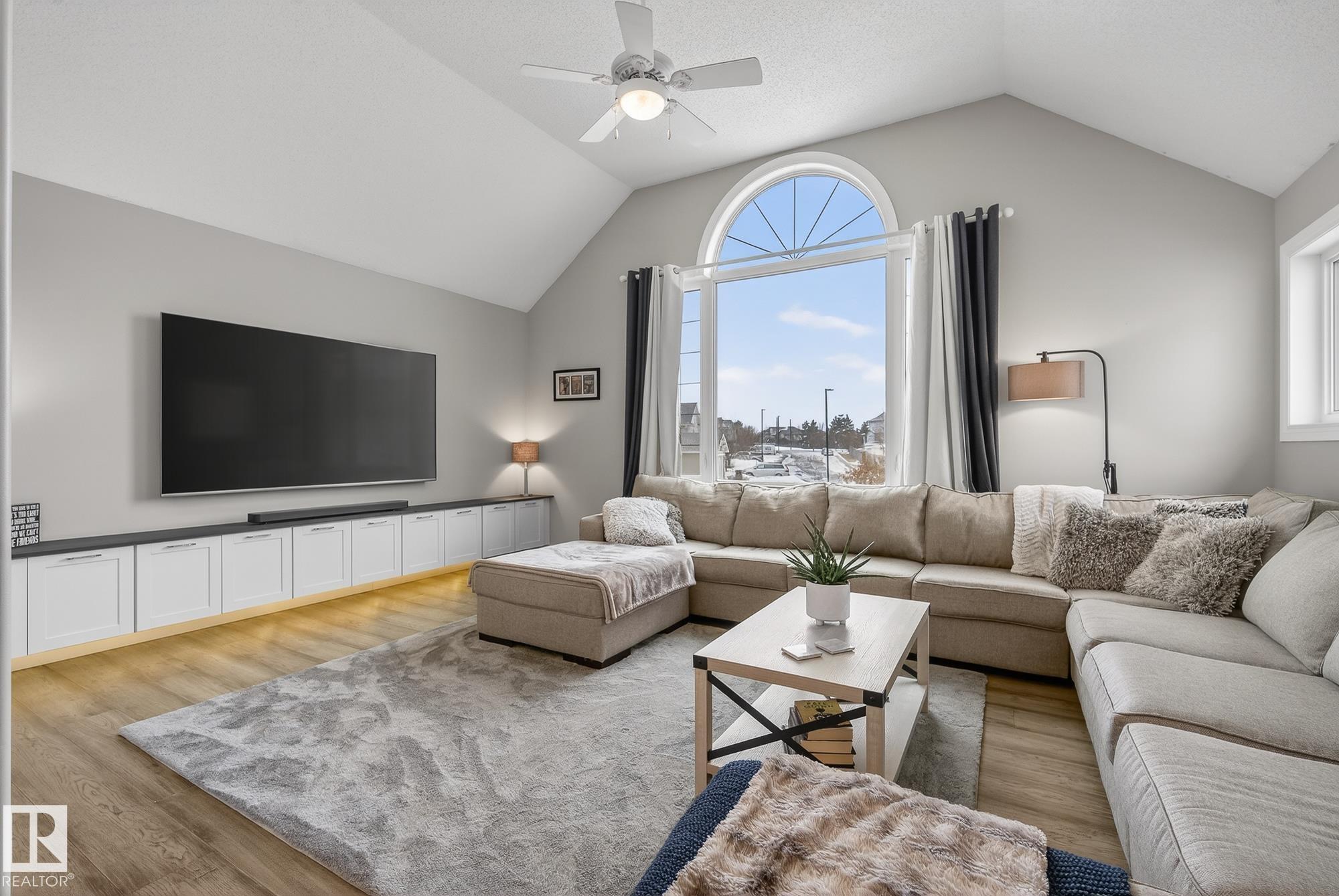 Photo 24 at 121 Galland Crescent NW, Glastonbury, Edmonton