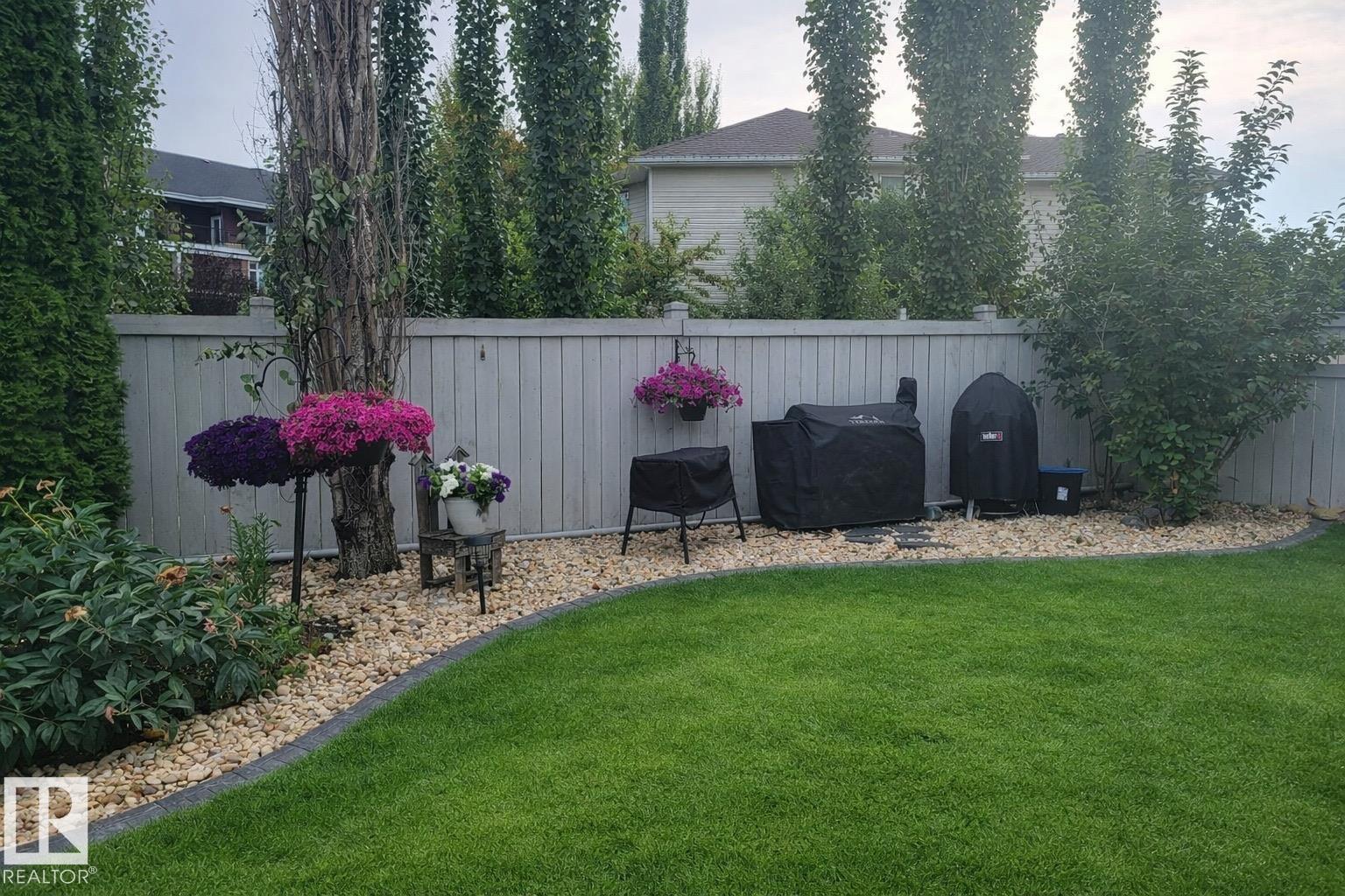 Photo 55 at 121 Galland Crescent NW, Glastonbury, Edmonton