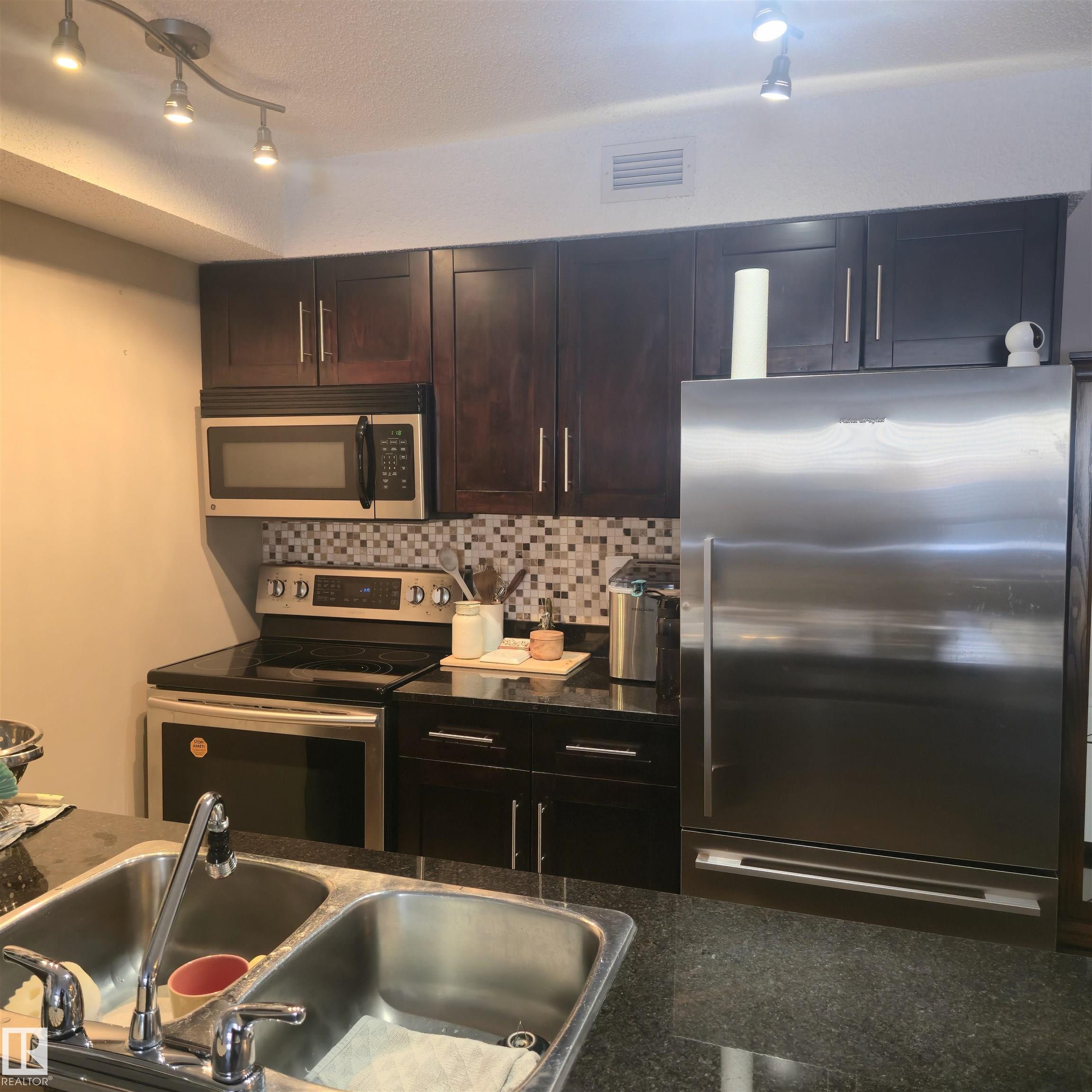 Picture for #112 11812 22 AV SW