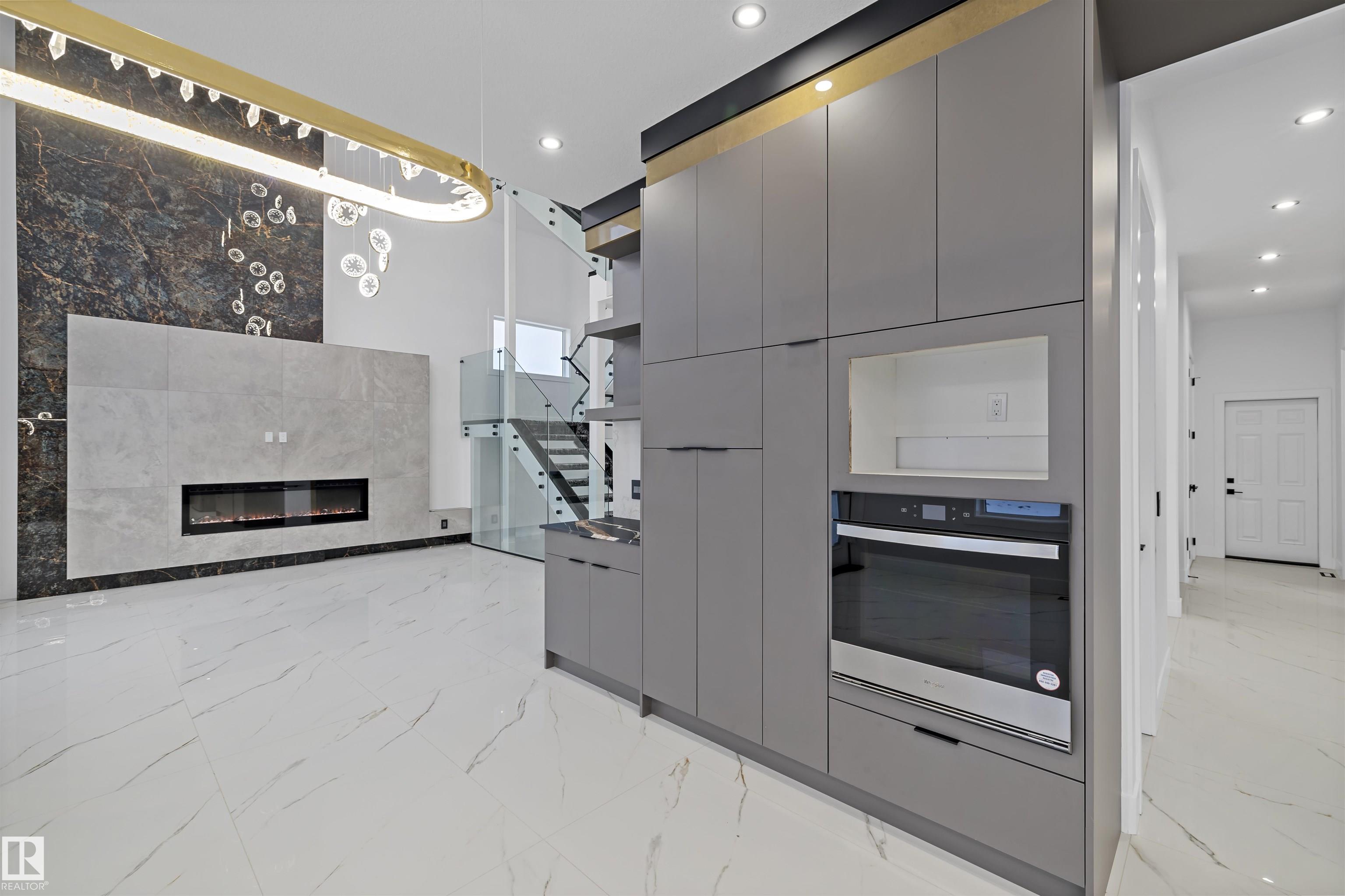 Photo 15 at 669 Fraser Vista NW, Fraser, Edmonton