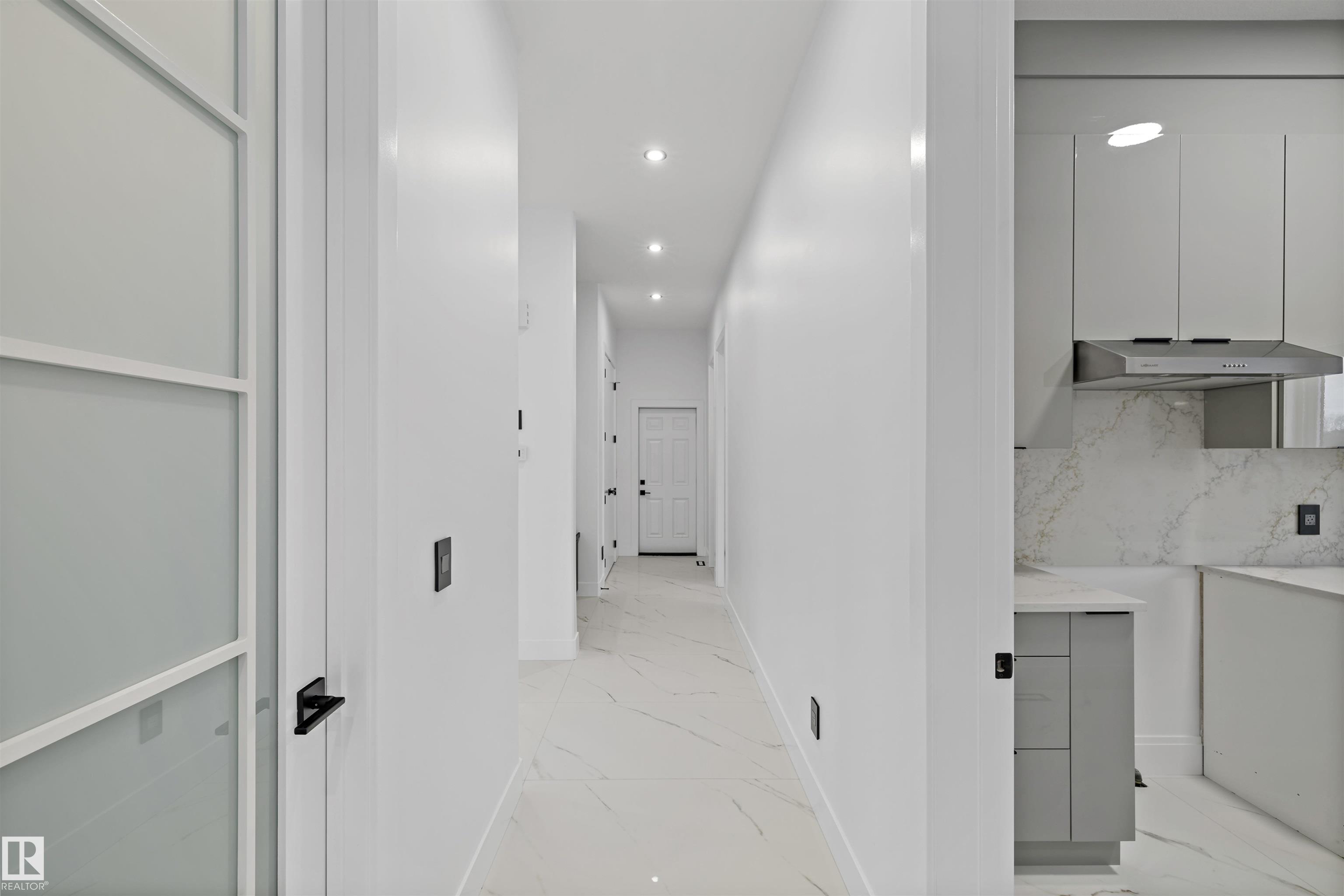 Photo 19 at 669 Fraser Vista NW, Fraser, Edmonton