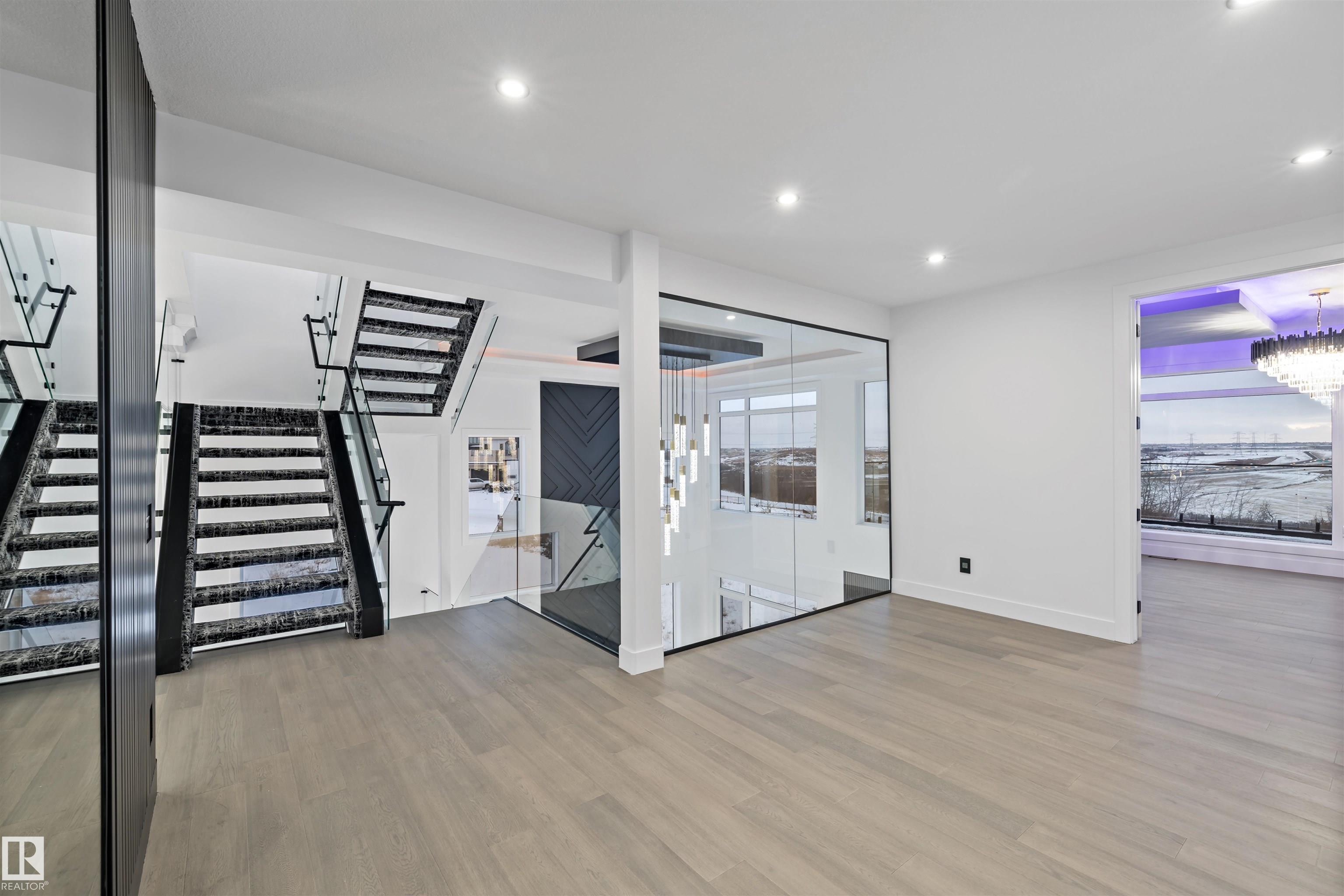 Photo 28 at 669 Fraser Vista NW, Fraser, Edmonton