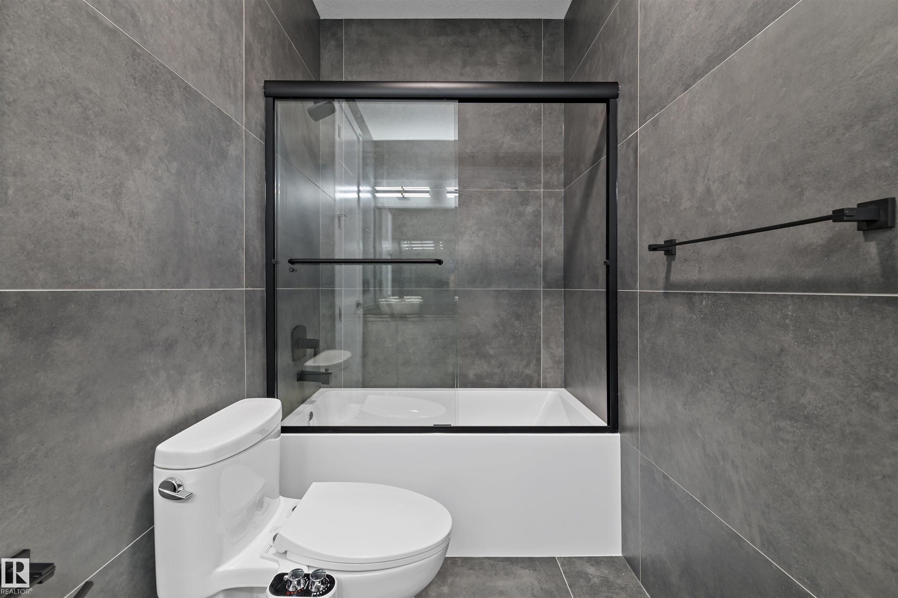 Photo 40 at 669 Fraser Vista NW, Fraser, Edmonton