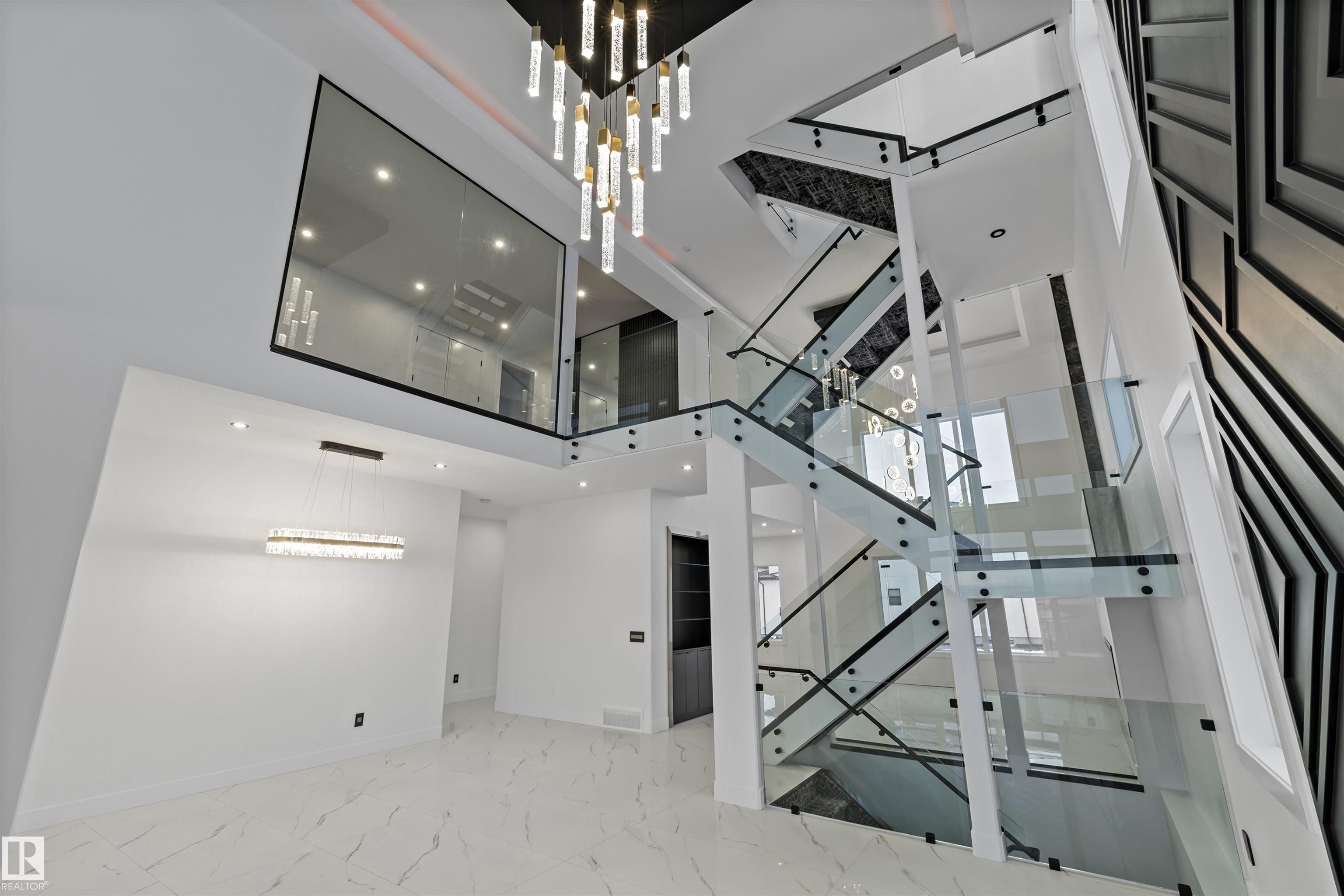 Photo 6 at 669 Fraser Vista NW, Fraser, Edmonton