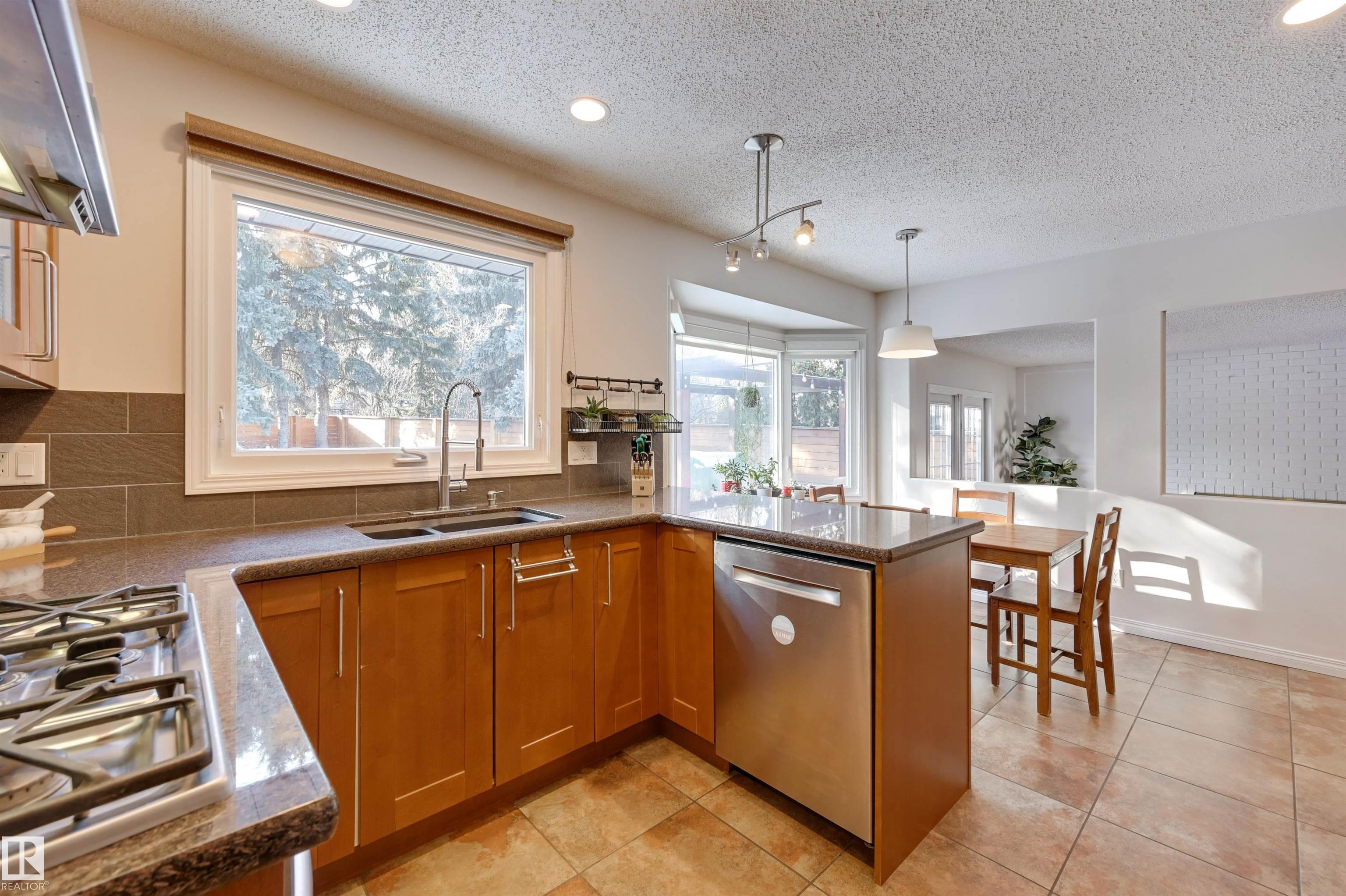 Photo 21 at 71 Wakina Drive NW, Oleskiw, Edmonton