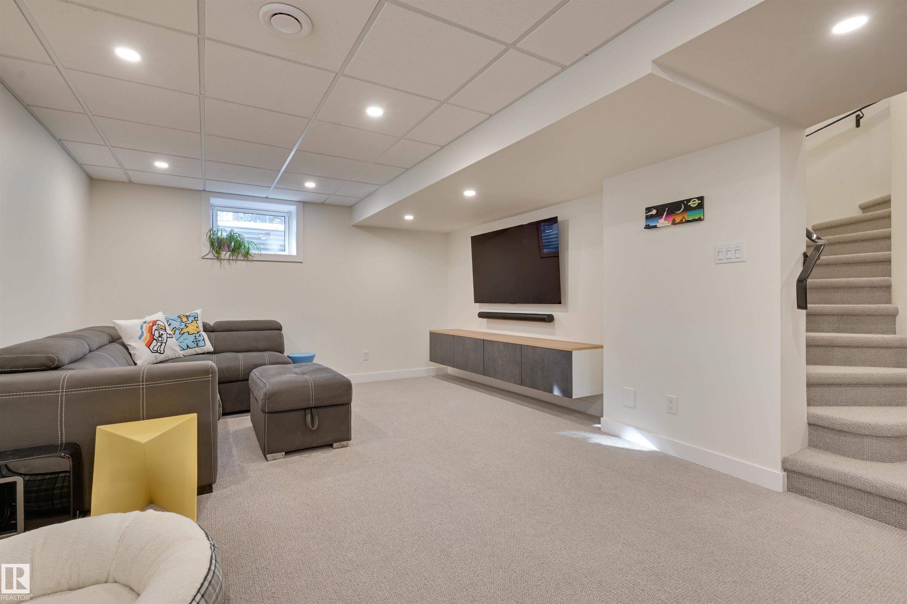 Photo 53 at 71 Wakina Drive NW, Oleskiw, Edmonton