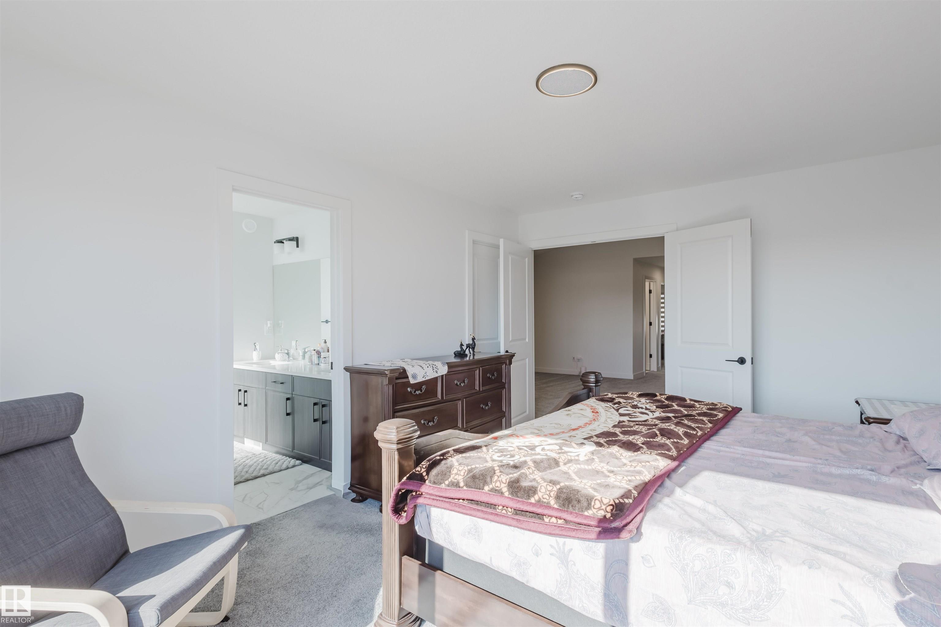 Photo 22 at 6411 27 Avenue SW, Mattson, Edmonton