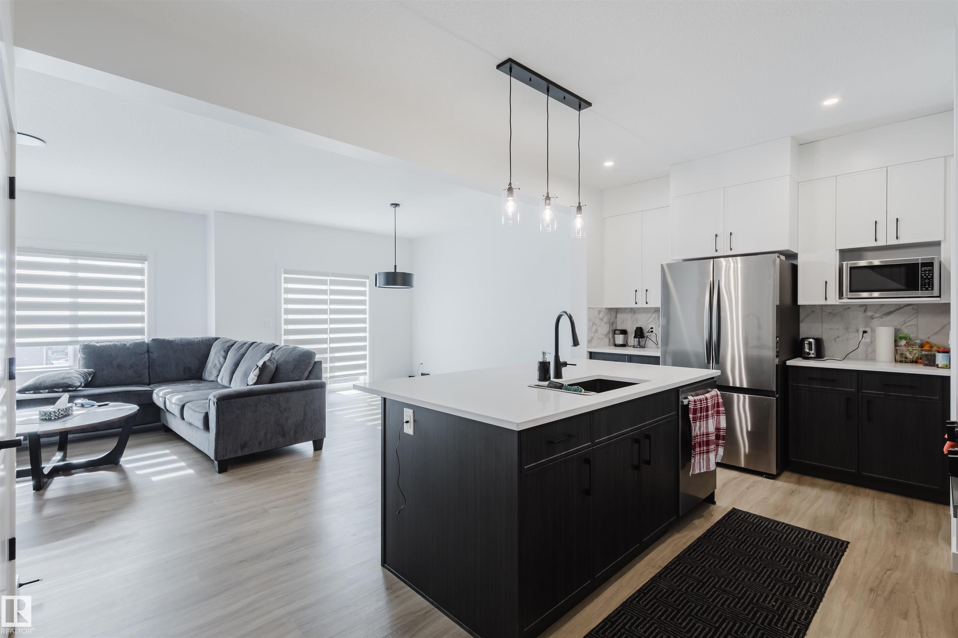 Photo 9 at 6411 27 Avenue SW, Mattson, Edmonton