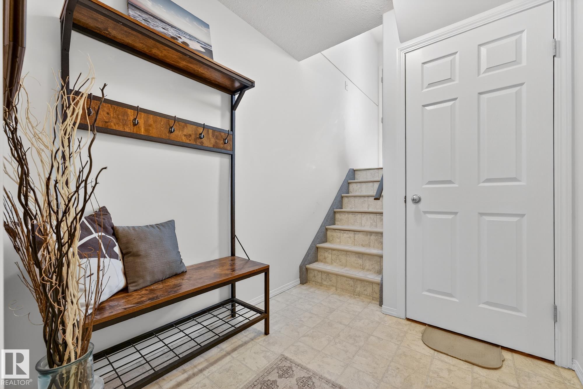 Photo 22 at 16 - 225 Blackburn Drive E SW, Blackburne, Edmonton