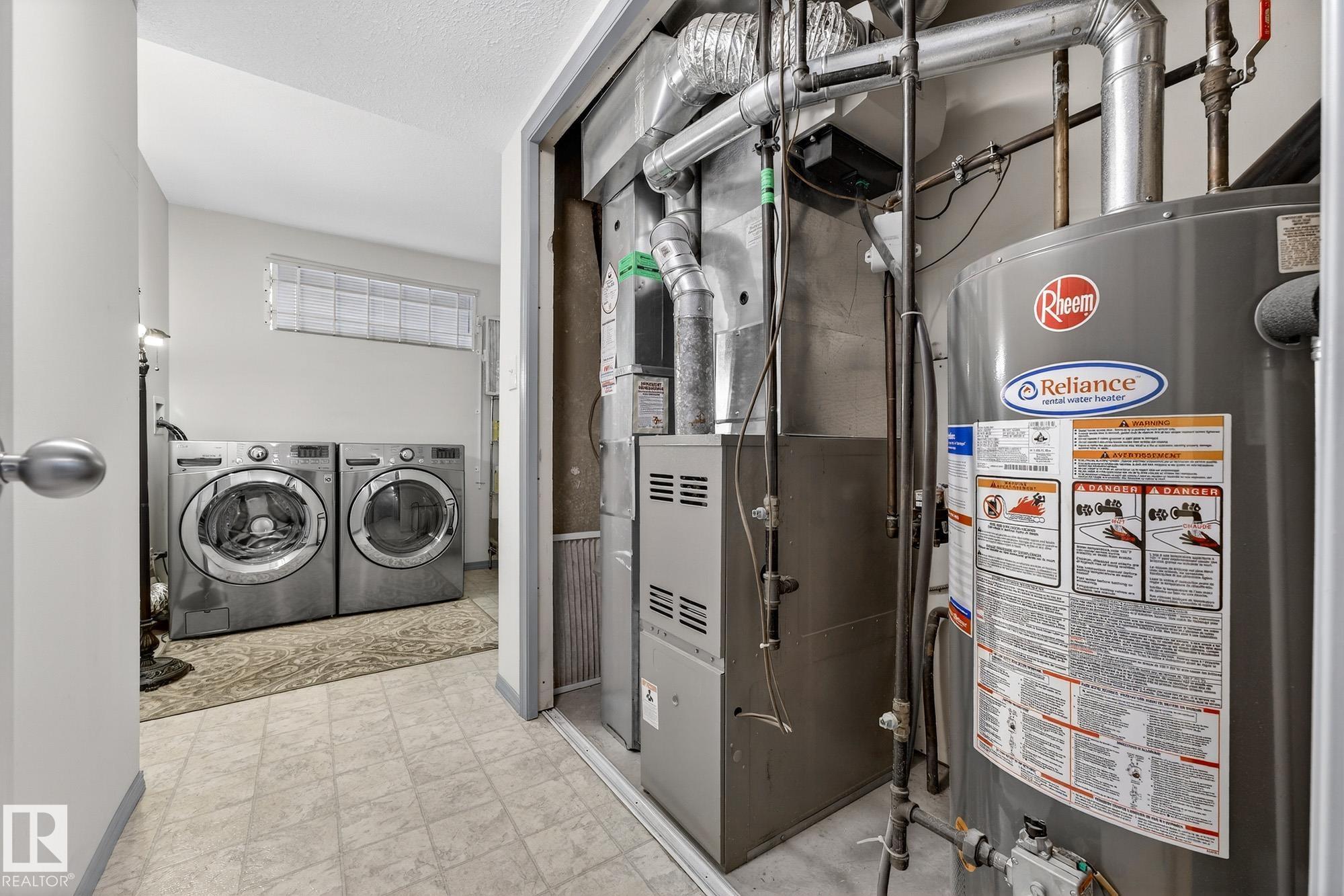 Photo 23 at 16 - 225 Blackburn Drive E SW, Blackburne, Edmonton