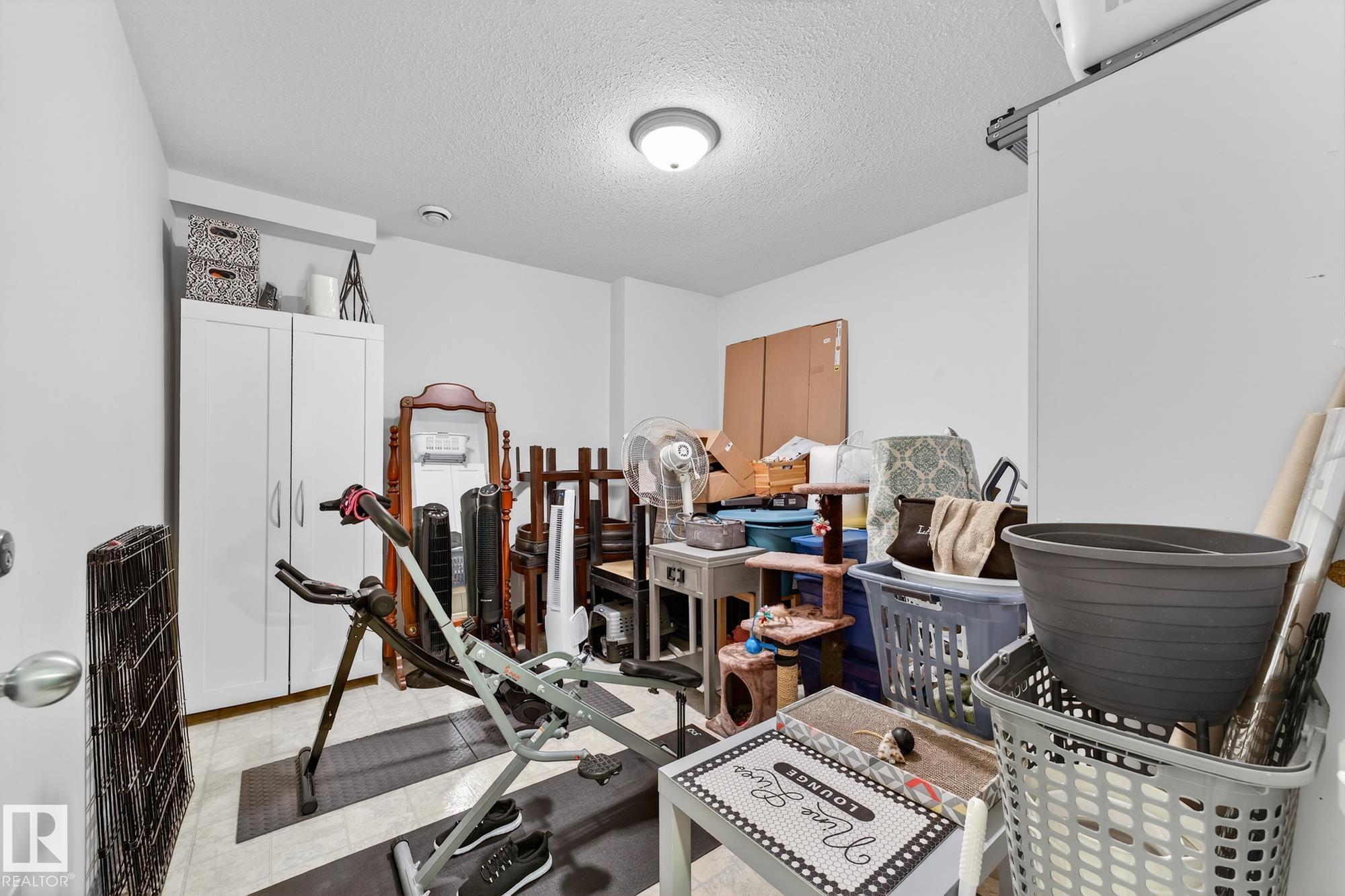 Photo 25 at 16 - 225 Blackburn Drive E SW, Blackburne, Edmonton