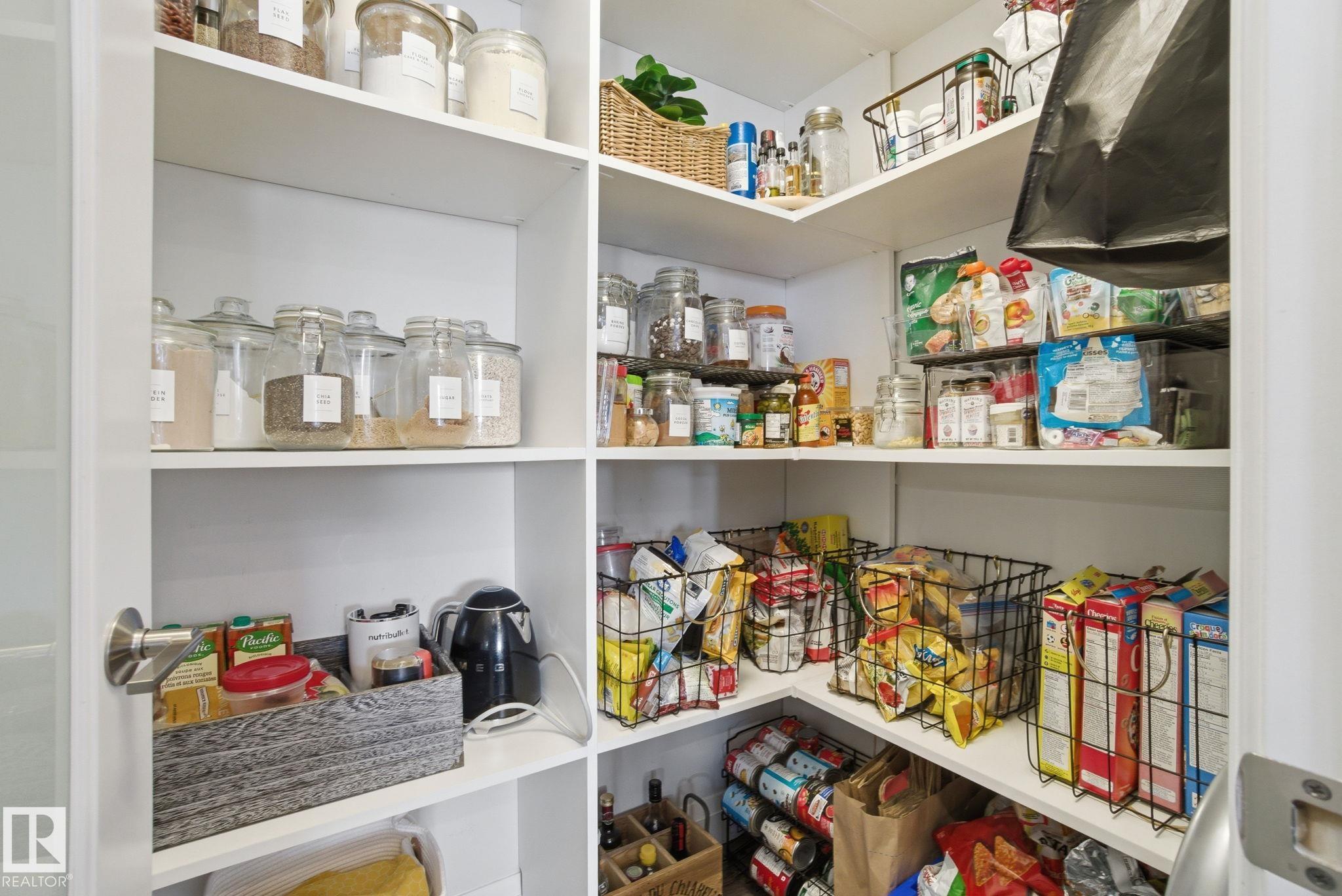 Photo 16 at 1525 Darby Bay SW, Desrochers Area, Edmonton