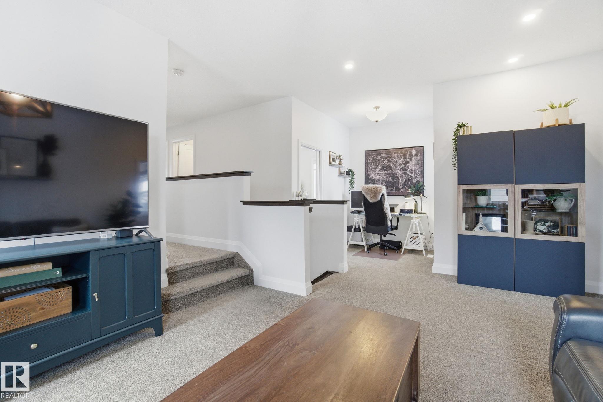 Photo 25 at 1525 Darby Bay SW, Desrochers Area, Edmonton