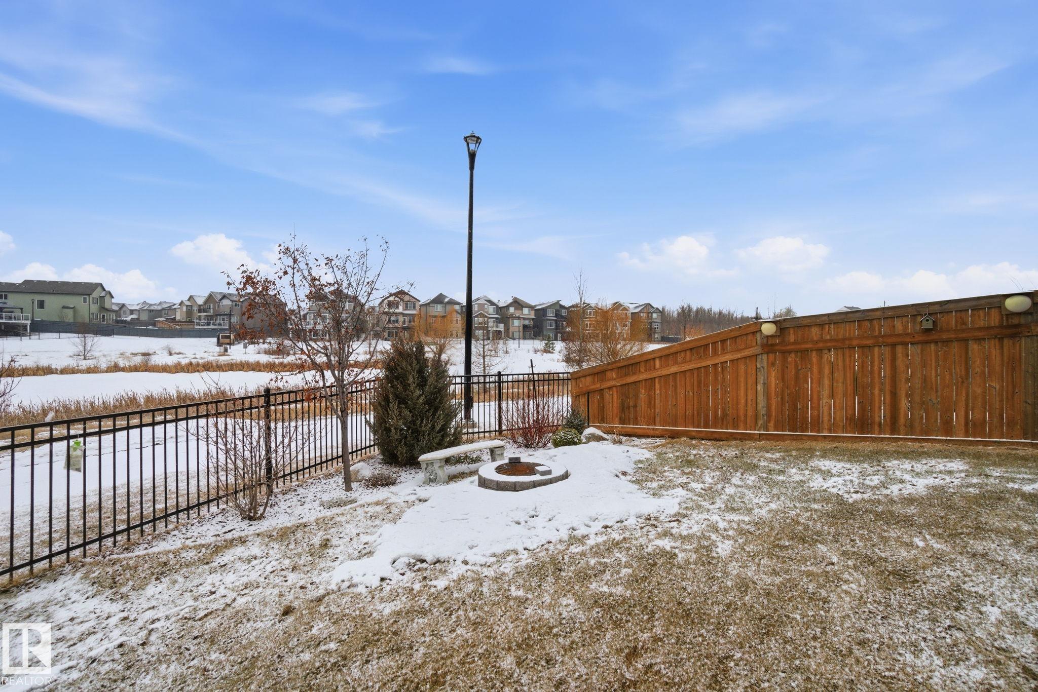 Photo 62 at 1525 Darby Bay SW, Desrochers Area, Edmonton