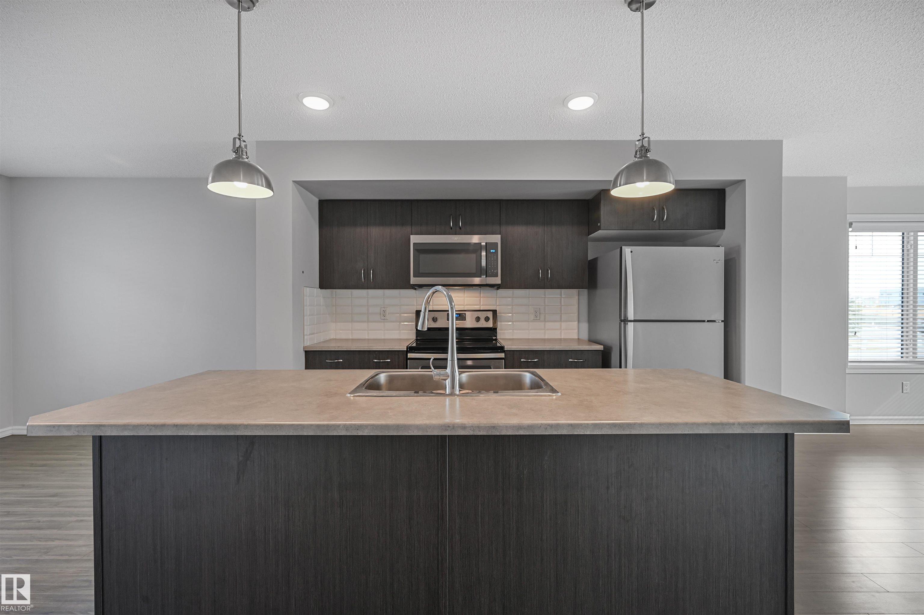 Photo 14 at 34 - 2215 24 Street NW, Laurel, Edmonton