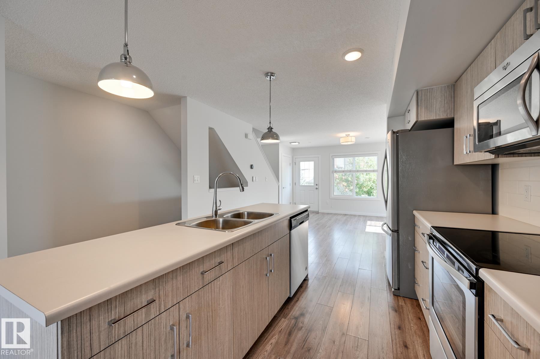 Photo 16 at 26 - 2215 24 Street NW, Laurel, Edmonton