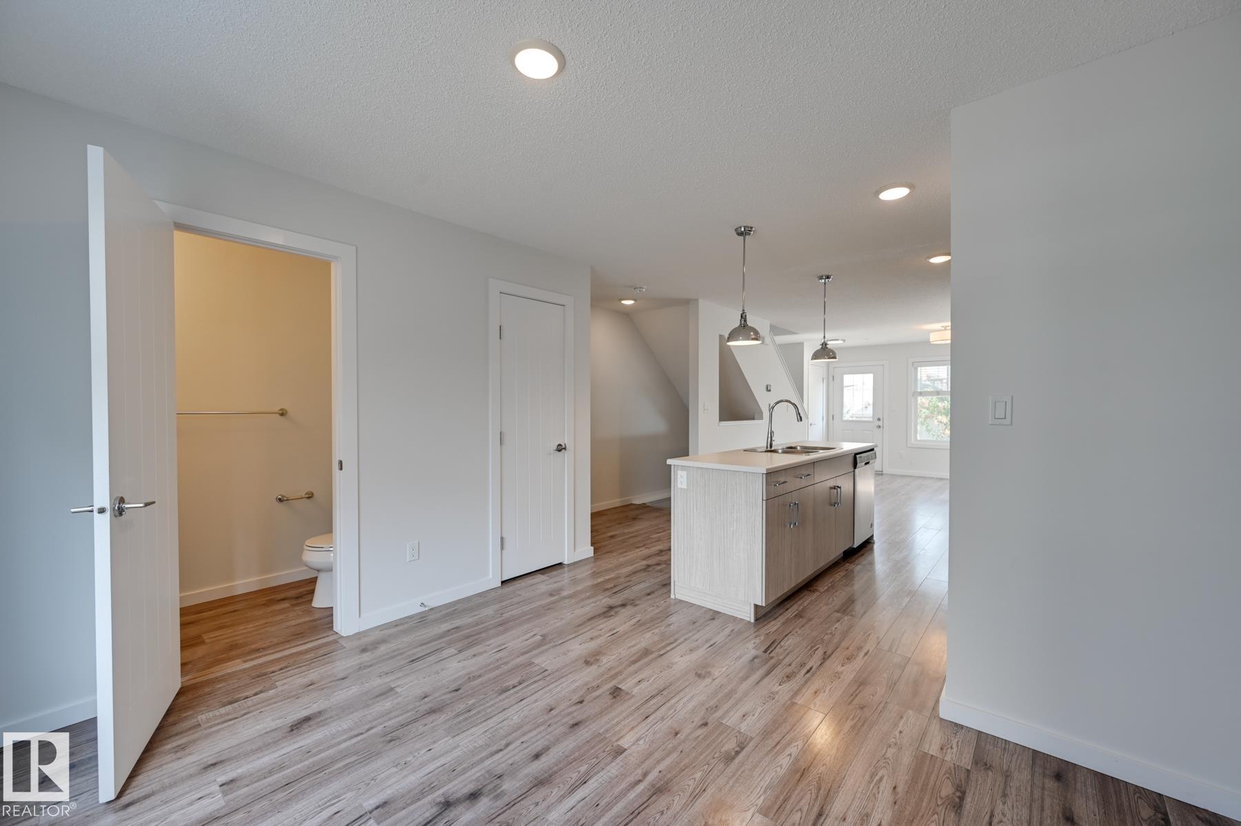 Photo 19 at 26 - 2215 24 Street NW, Laurel, Edmonton