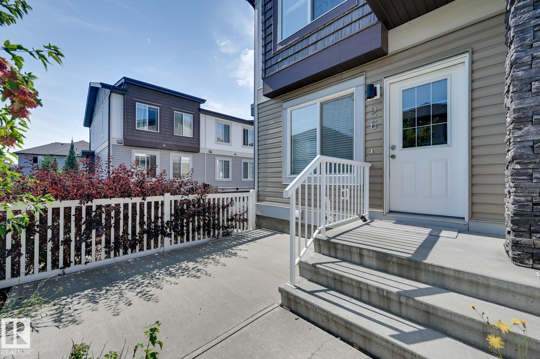 Photo 5 at 26 - 2215 24 Street NW, Laurel, Edmonton