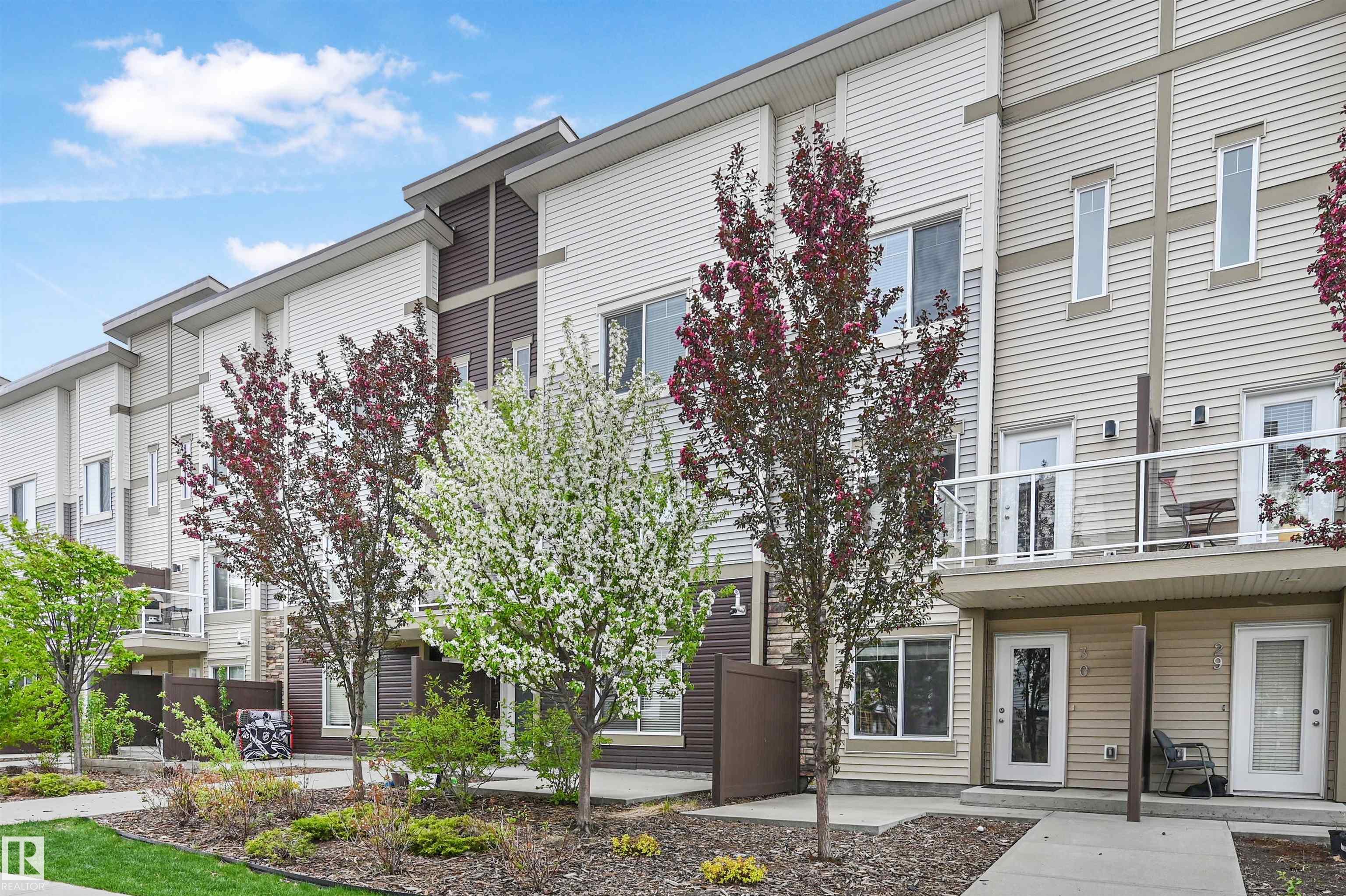 Photo 2 at 30 - 804 Welsh Drive SW, Walker, Edmonton