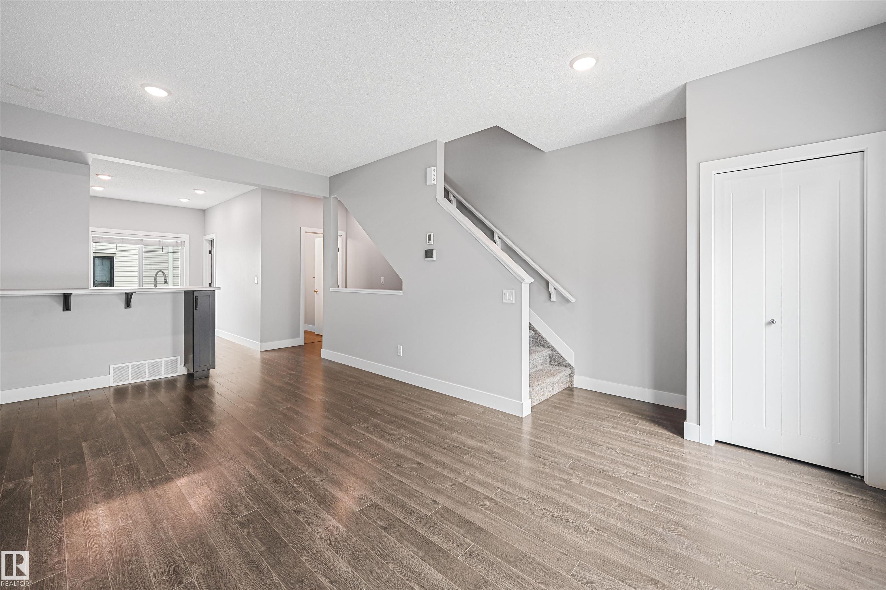 Photo 18 at 30 - 804 Welsh Drive SW, Walker, Edmonton