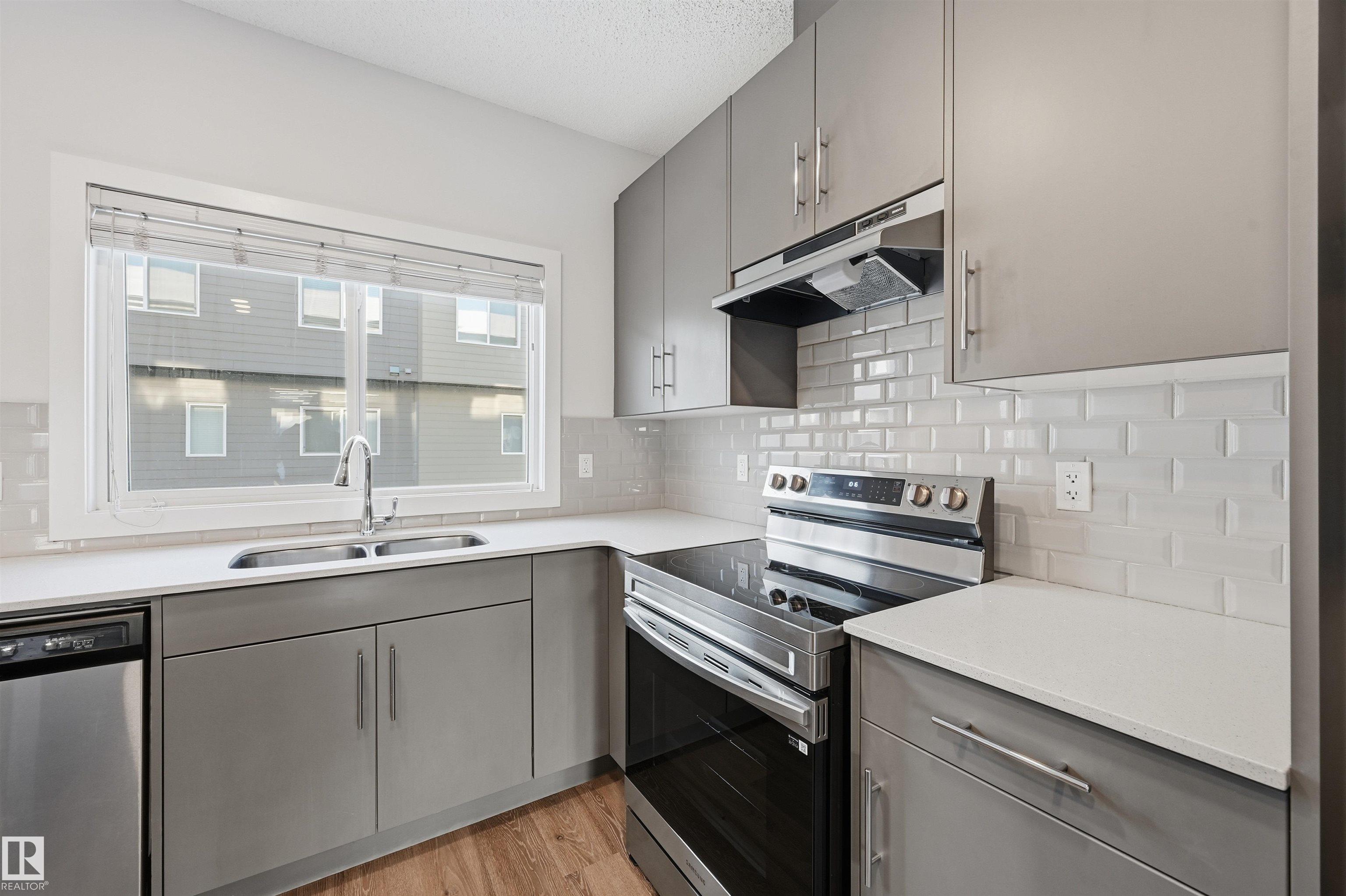 Photo 14 at 54 - 804 Welsh Drive SW, Walker, Edmonton