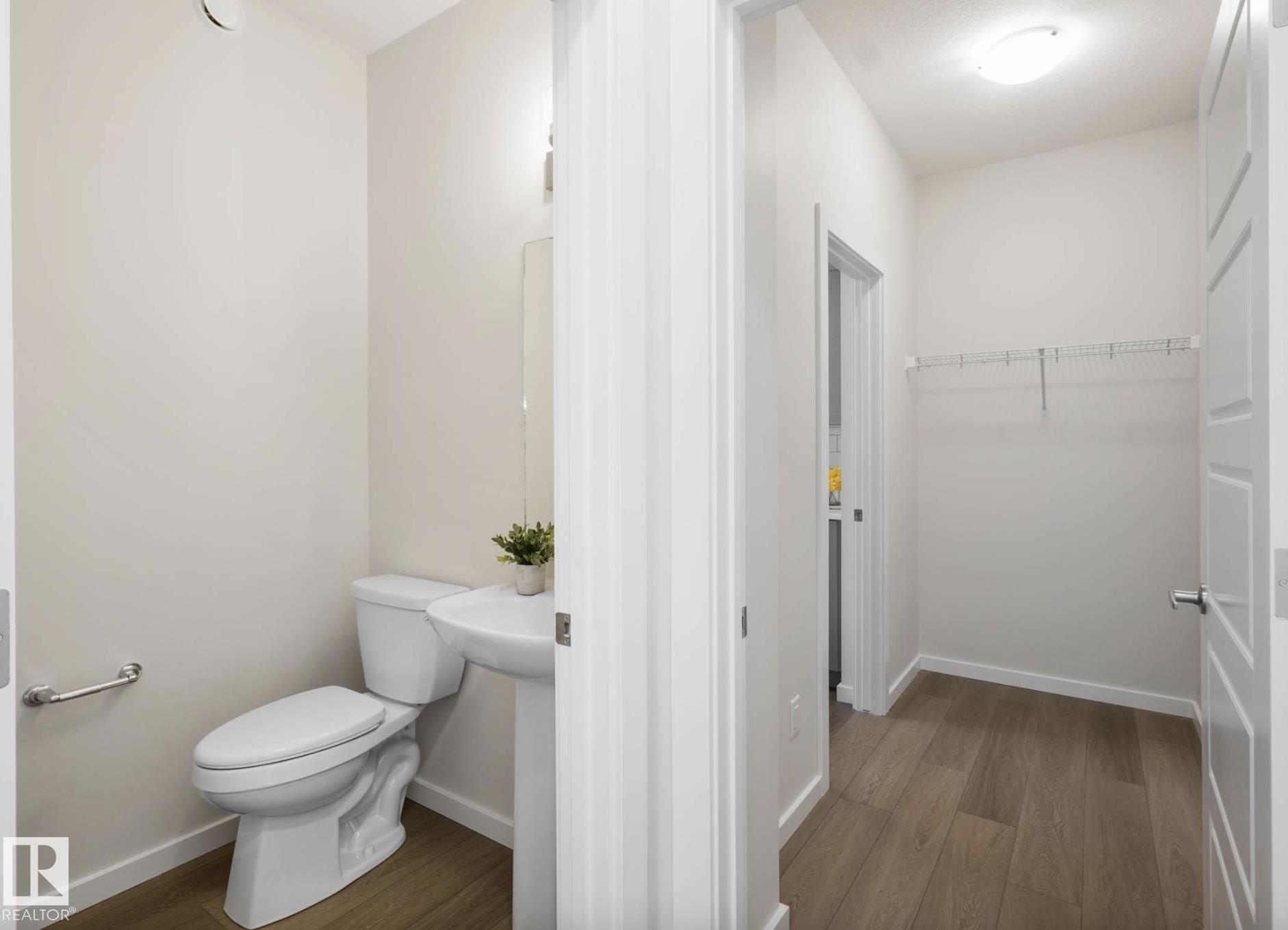 2431 207 Street NW, The Uplands, Edmonton