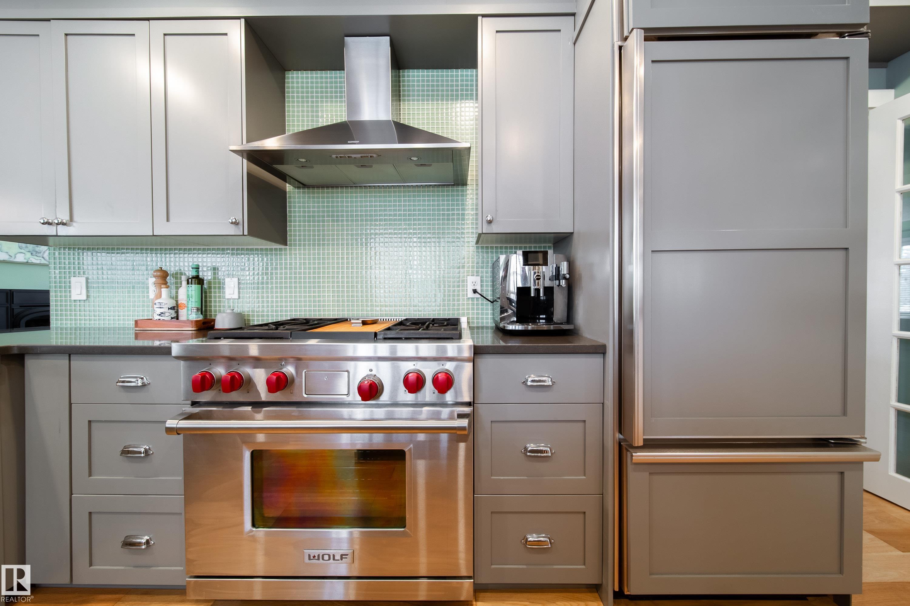 Photo 16 at 8332 120 Street NW, Windsor Park, Edmonton