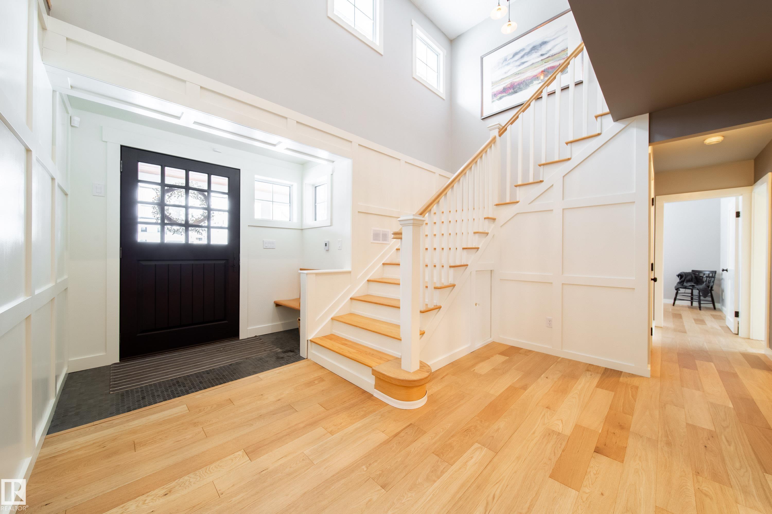 Photo 7 at 8332 120 Street NW, Windsor Park, Edmonton