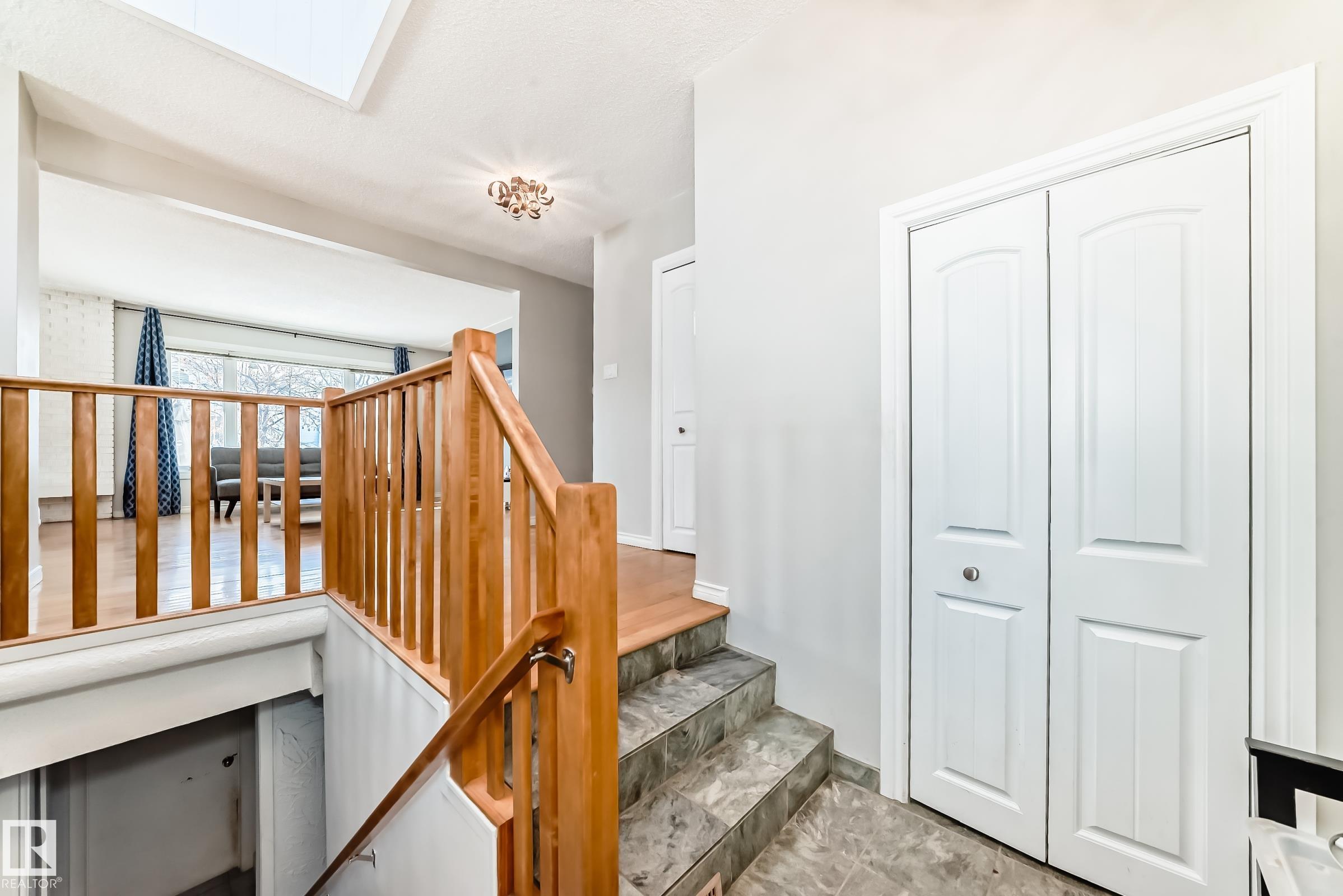 9136 141 Street NW, Parkview, Edmonton